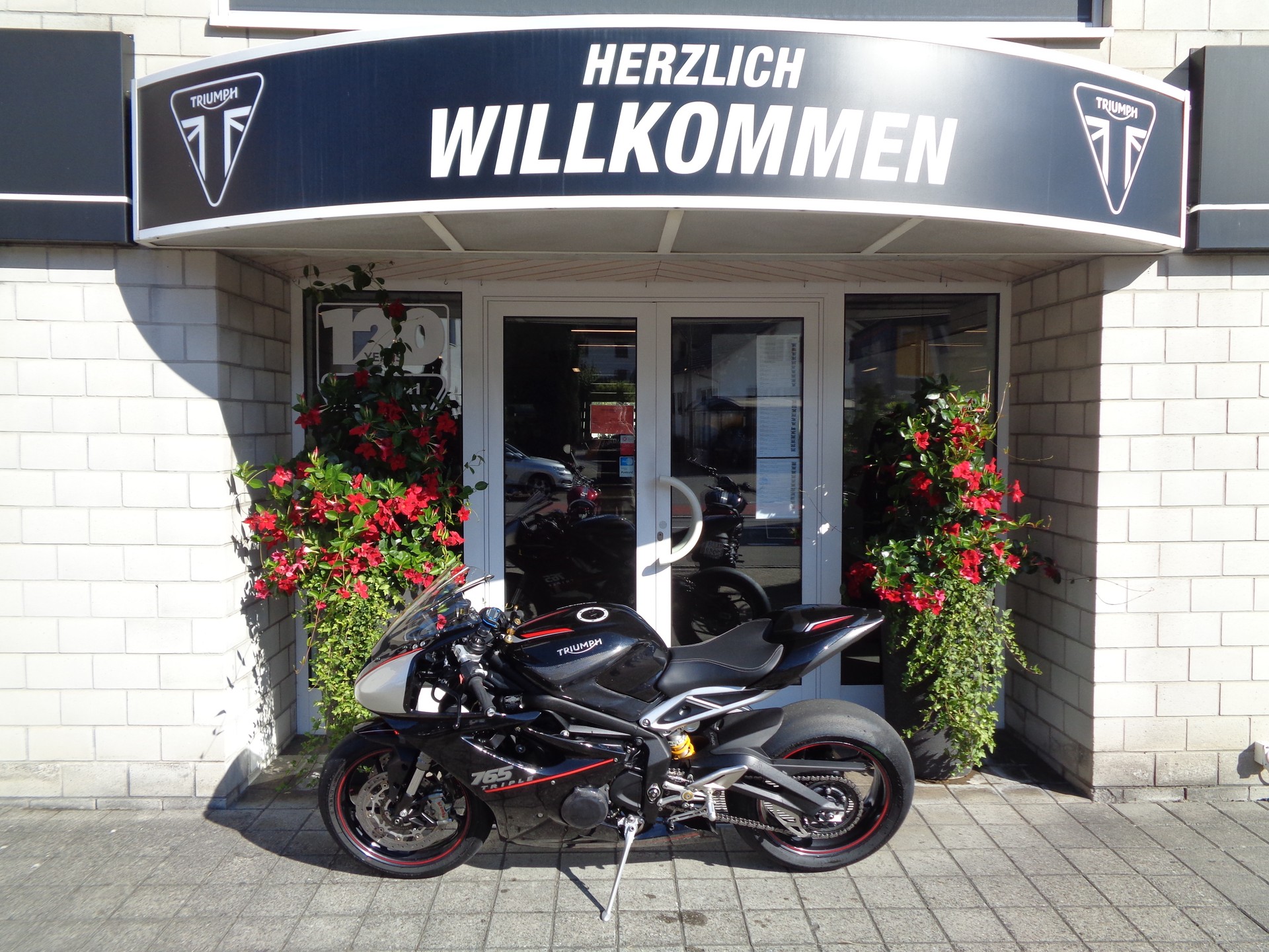 TRIUMPH Street Triple RS 765 ABS-image-5
