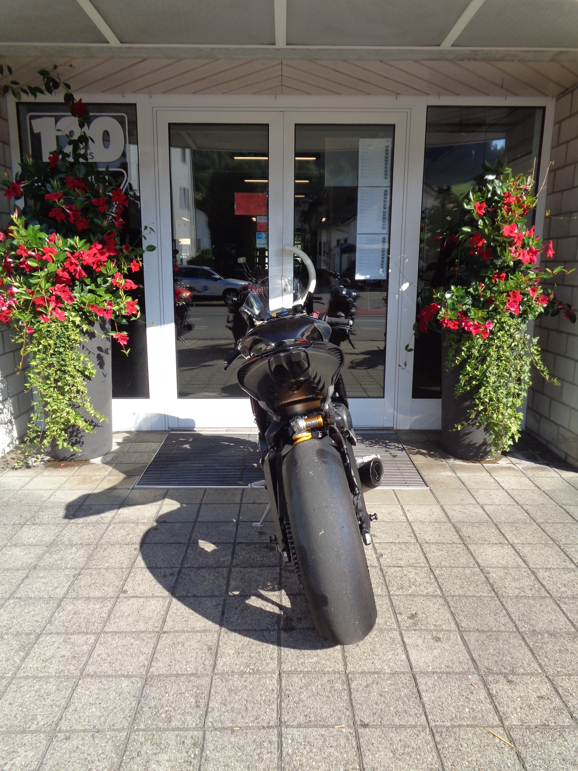 TRIUMPH Street Triple RS 765 ABS-image-7