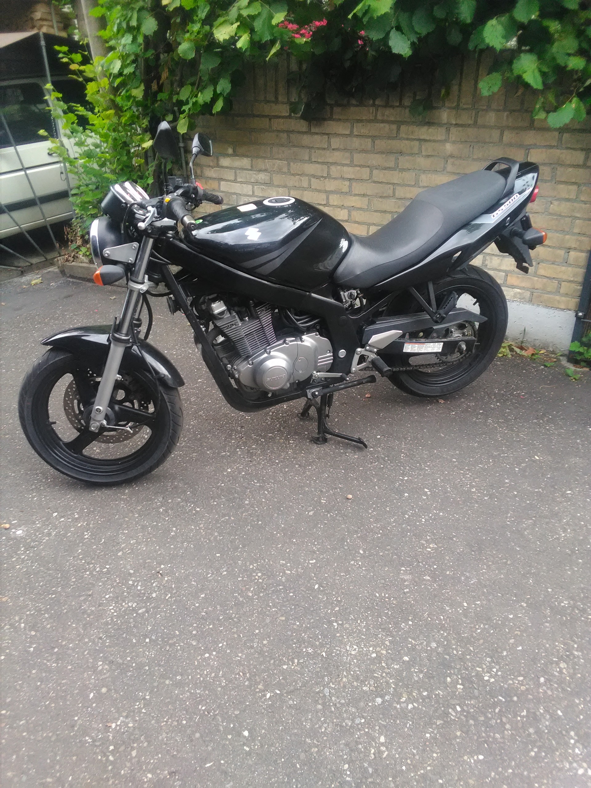 SUZUKI GS 500 U (25kW)