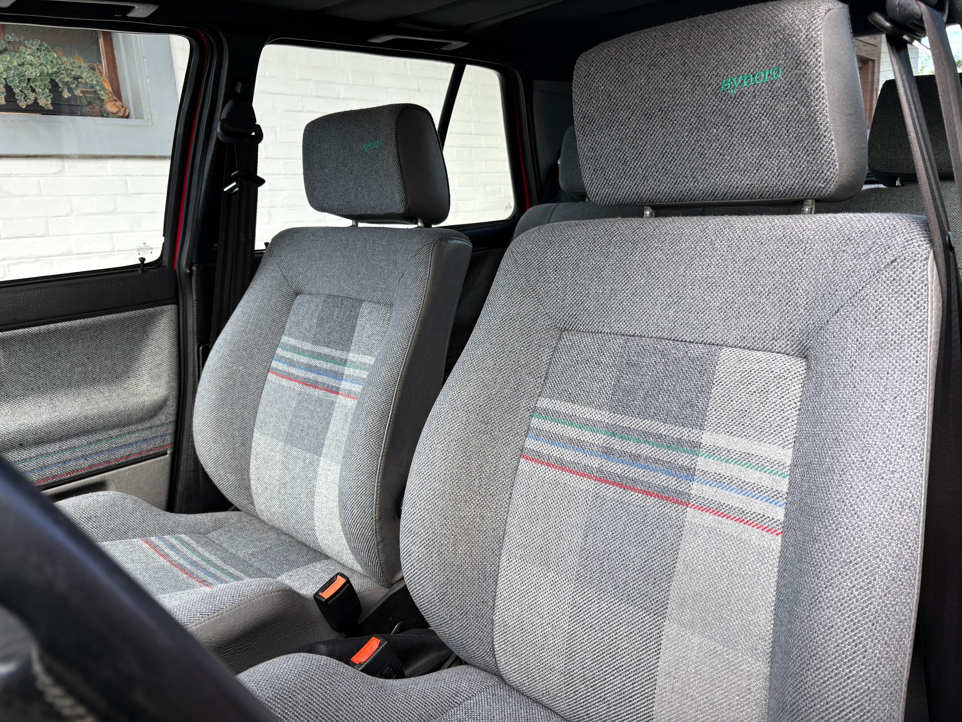 VW Golf 1800 Country syncro-image-10
