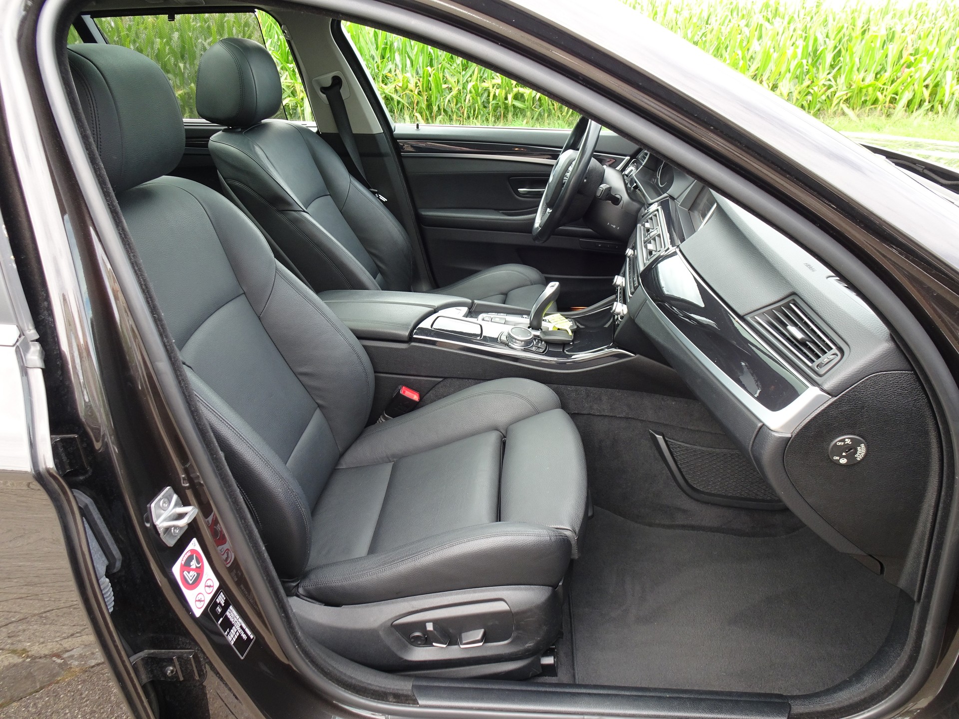 BMW 530d Touring xDrive Steptronic-image-6