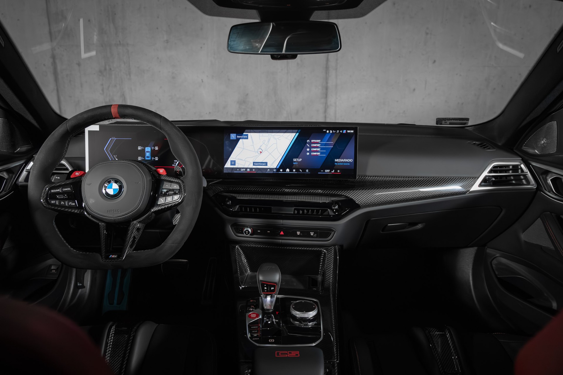 BMW M4 CS Coupé-image-25