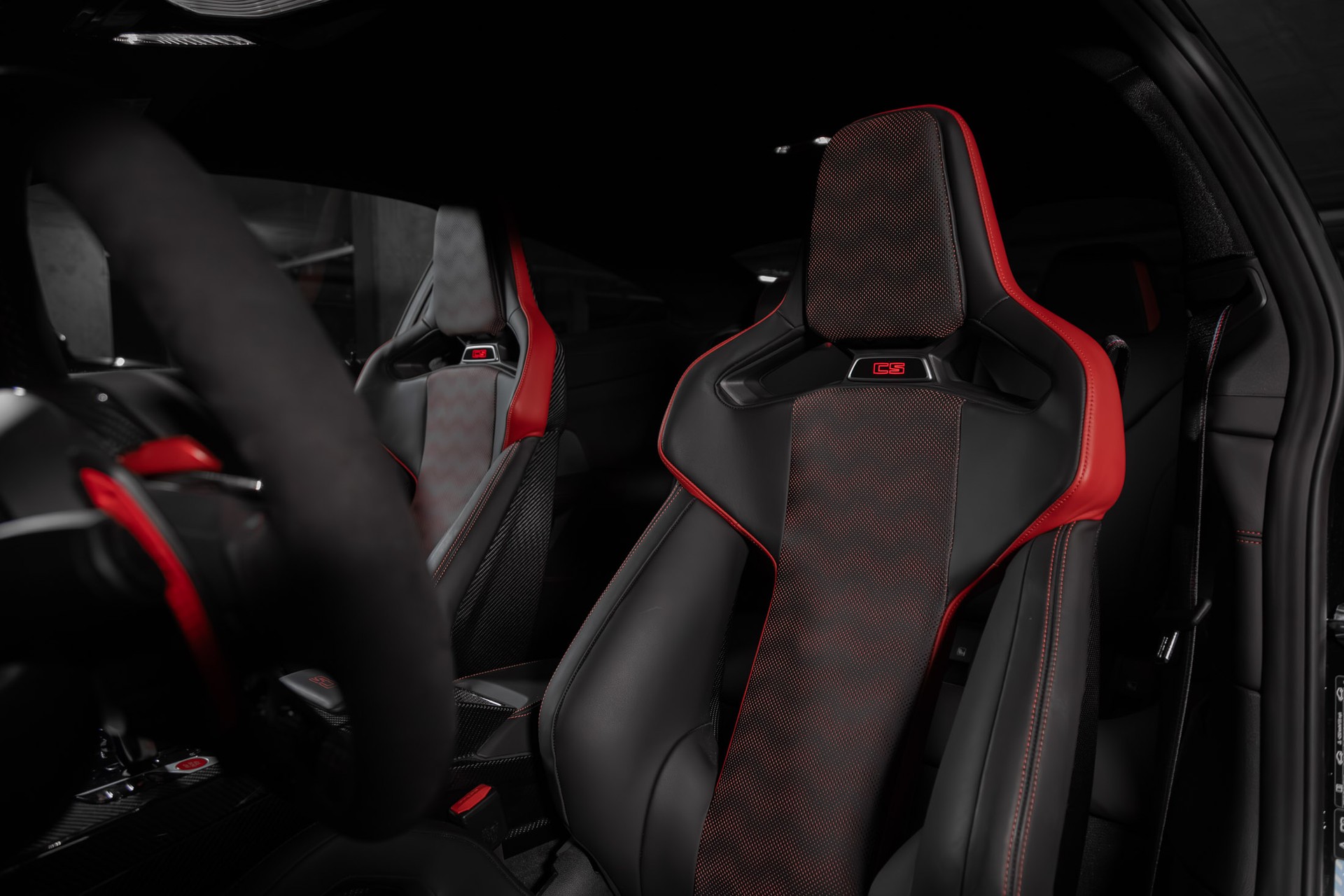 BMW M4 CS Coupé-image-28