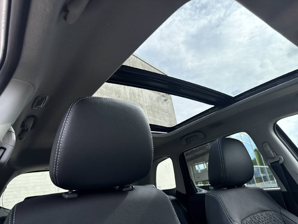 SUZUKI Vitara 1.4 T Compact Top Hybrid 4x4-image-12