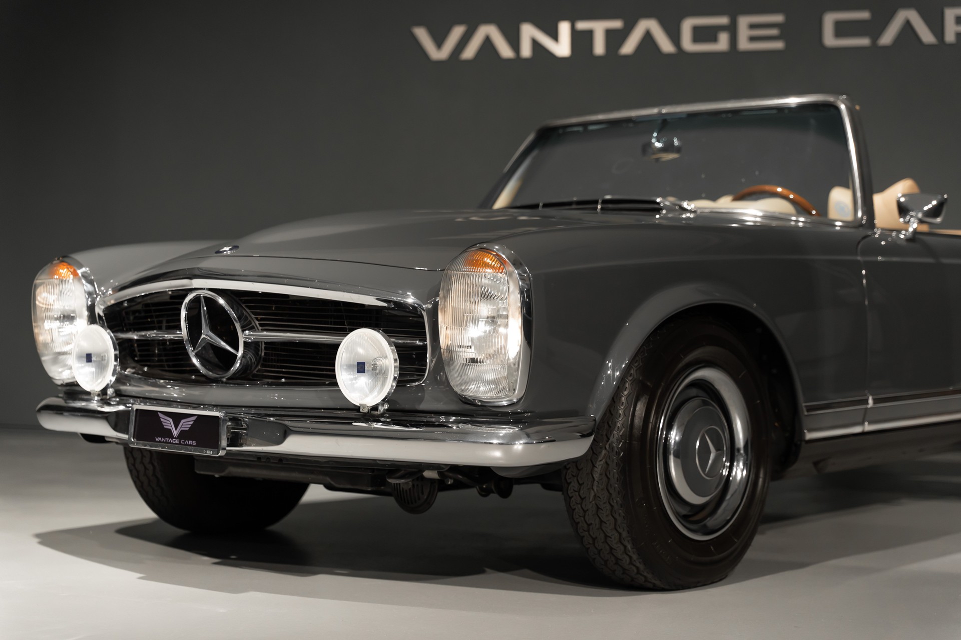 MERCEDES-BENZ SL 230 Pagode-image-5
