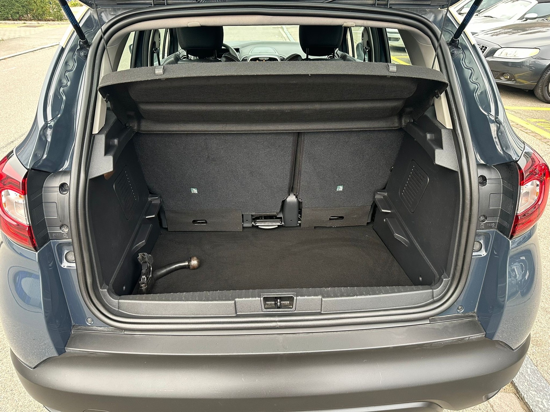 RENAULT Captur 0.9 12V Life-image-11
