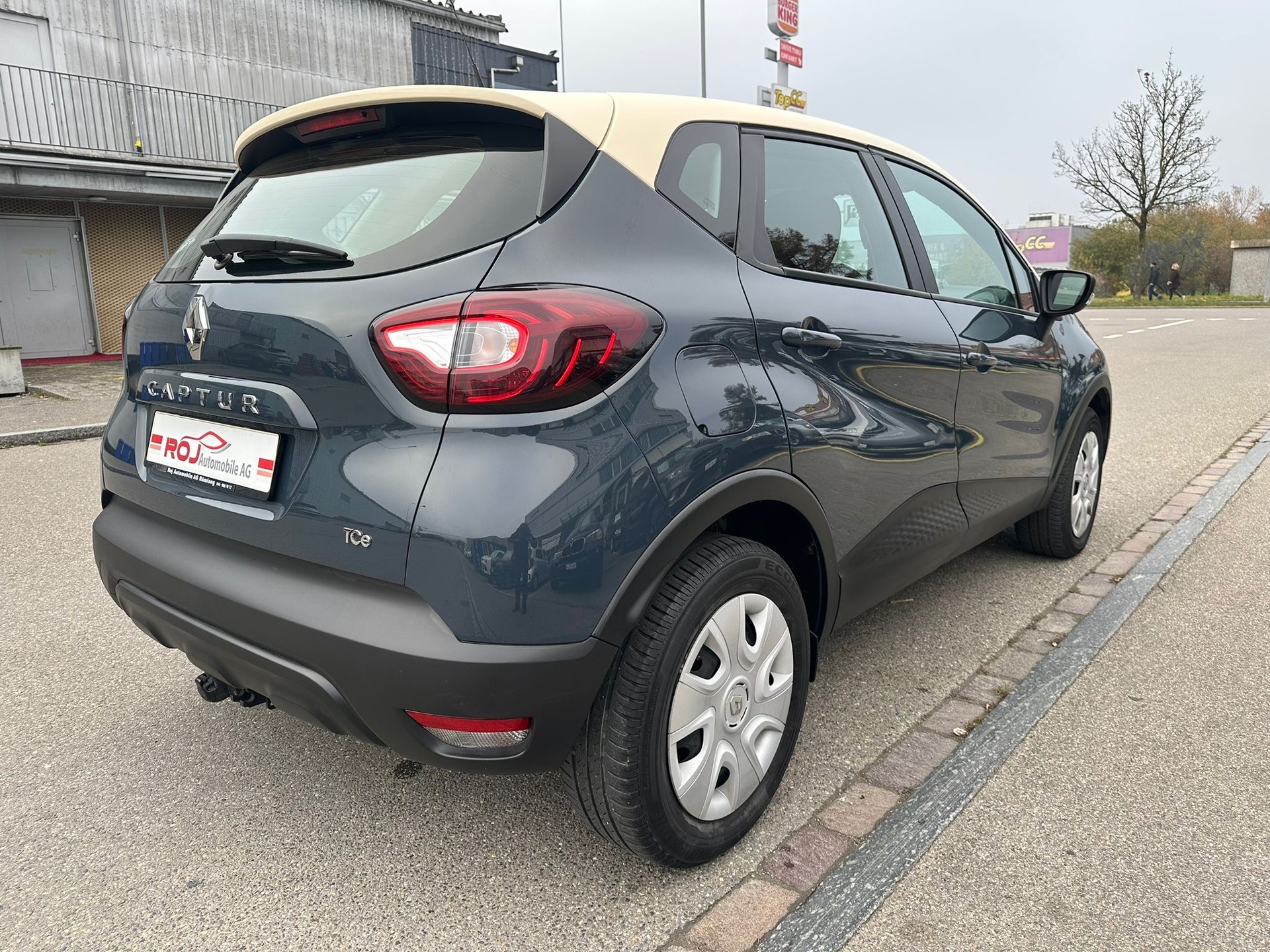 RENAULT Captur 0.9 12V Life-image-5