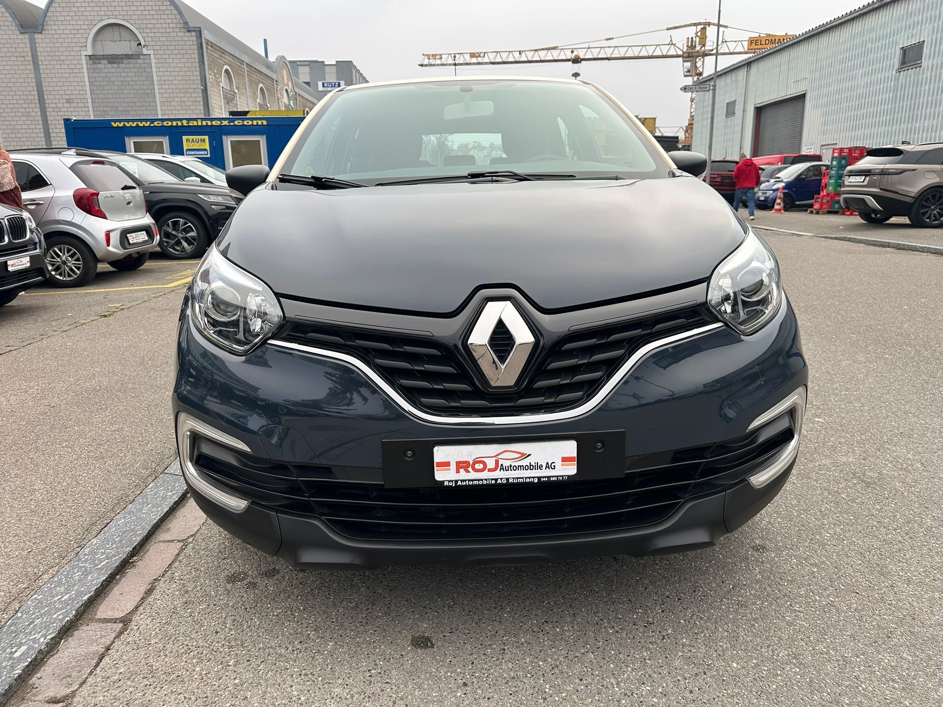 RENAULT Captur 0.9 12V Life-showroom-element-2