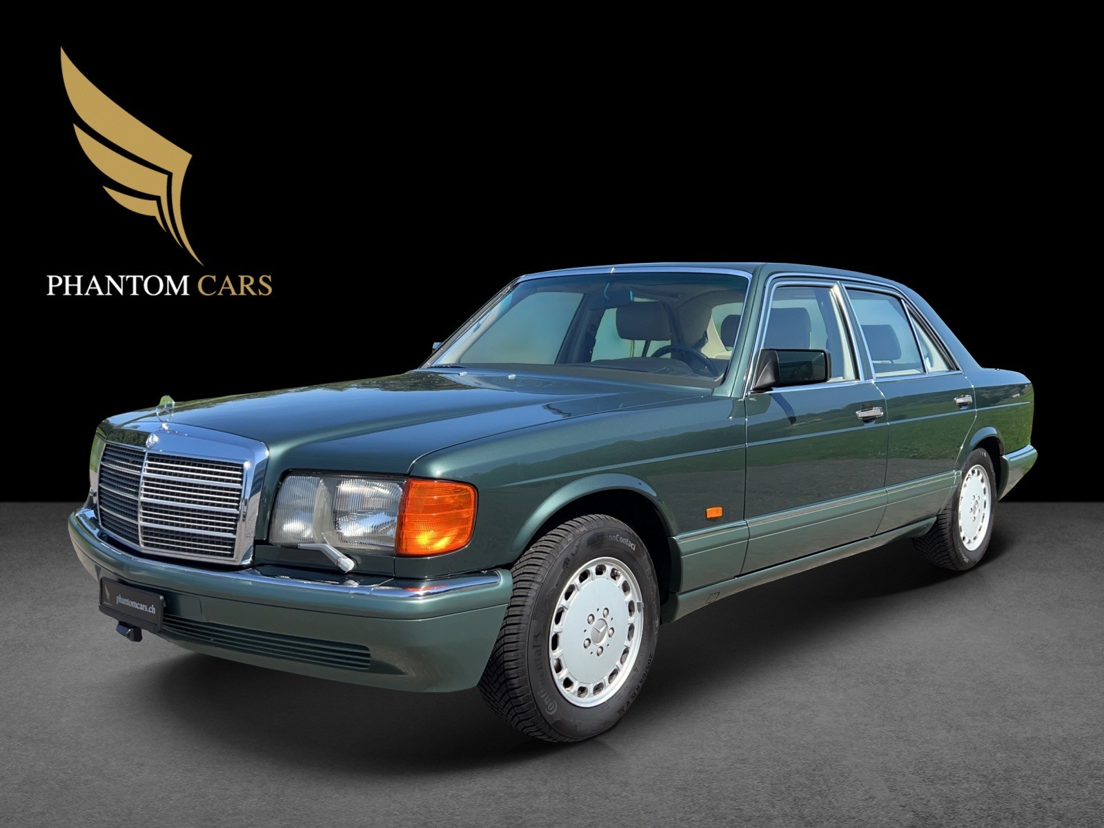 MERCEDES-BENZ 300 SE VETERAN-showroom-element-3
