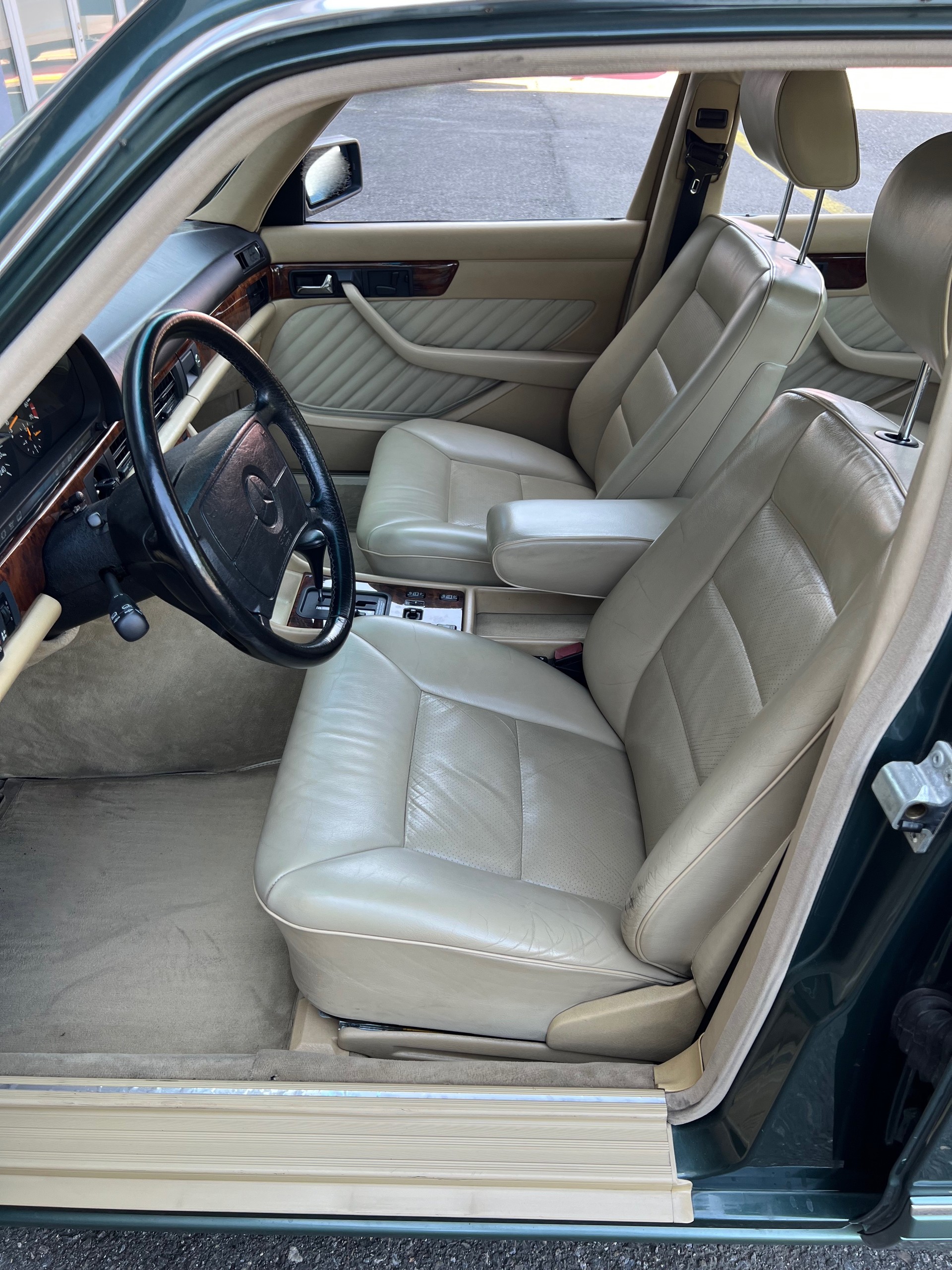 MERCEDES-BENZ 300 SE VETERAN-image-9