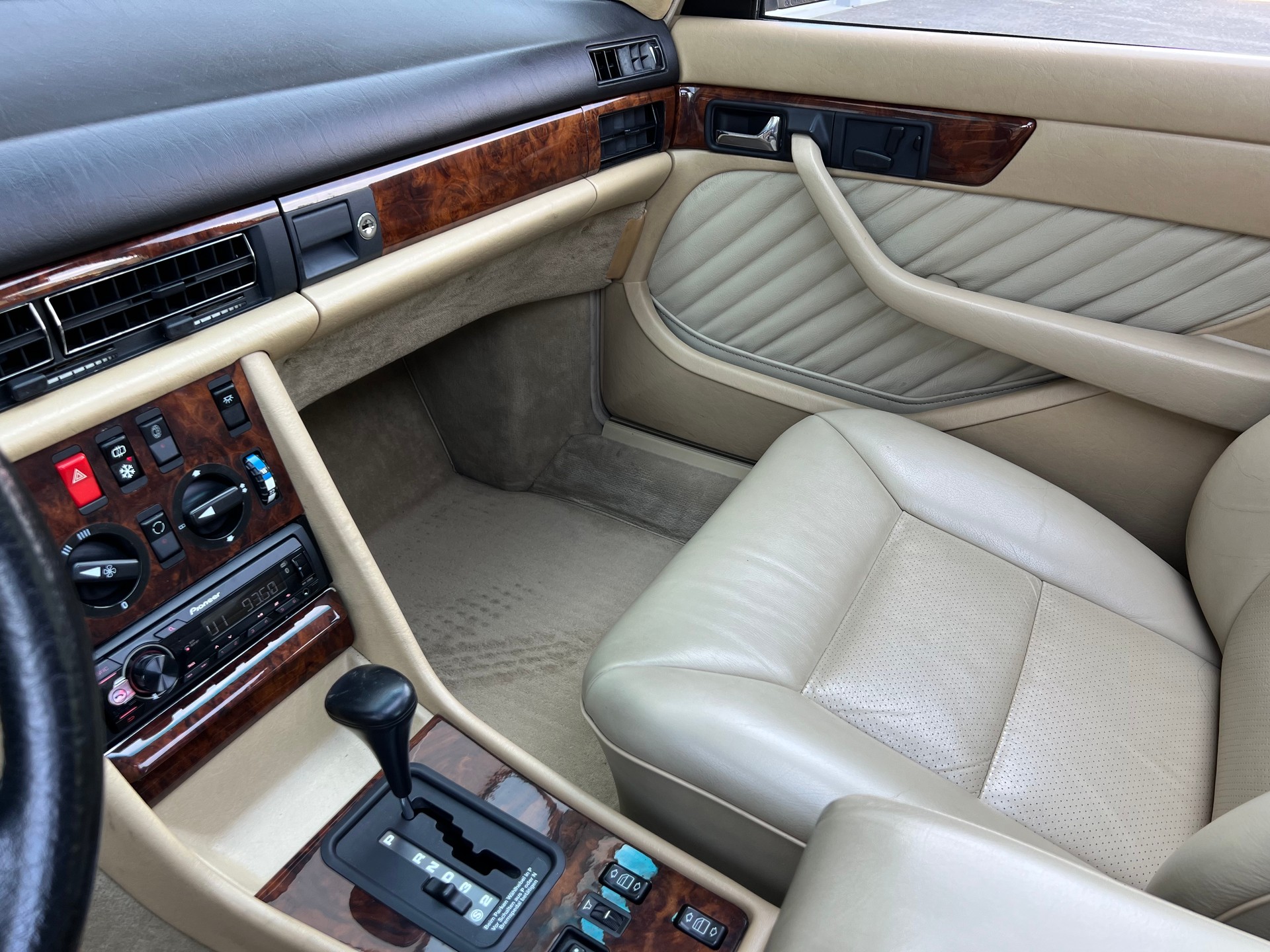 MERCEDES-BENZ 300 SE VETERAN-image-21