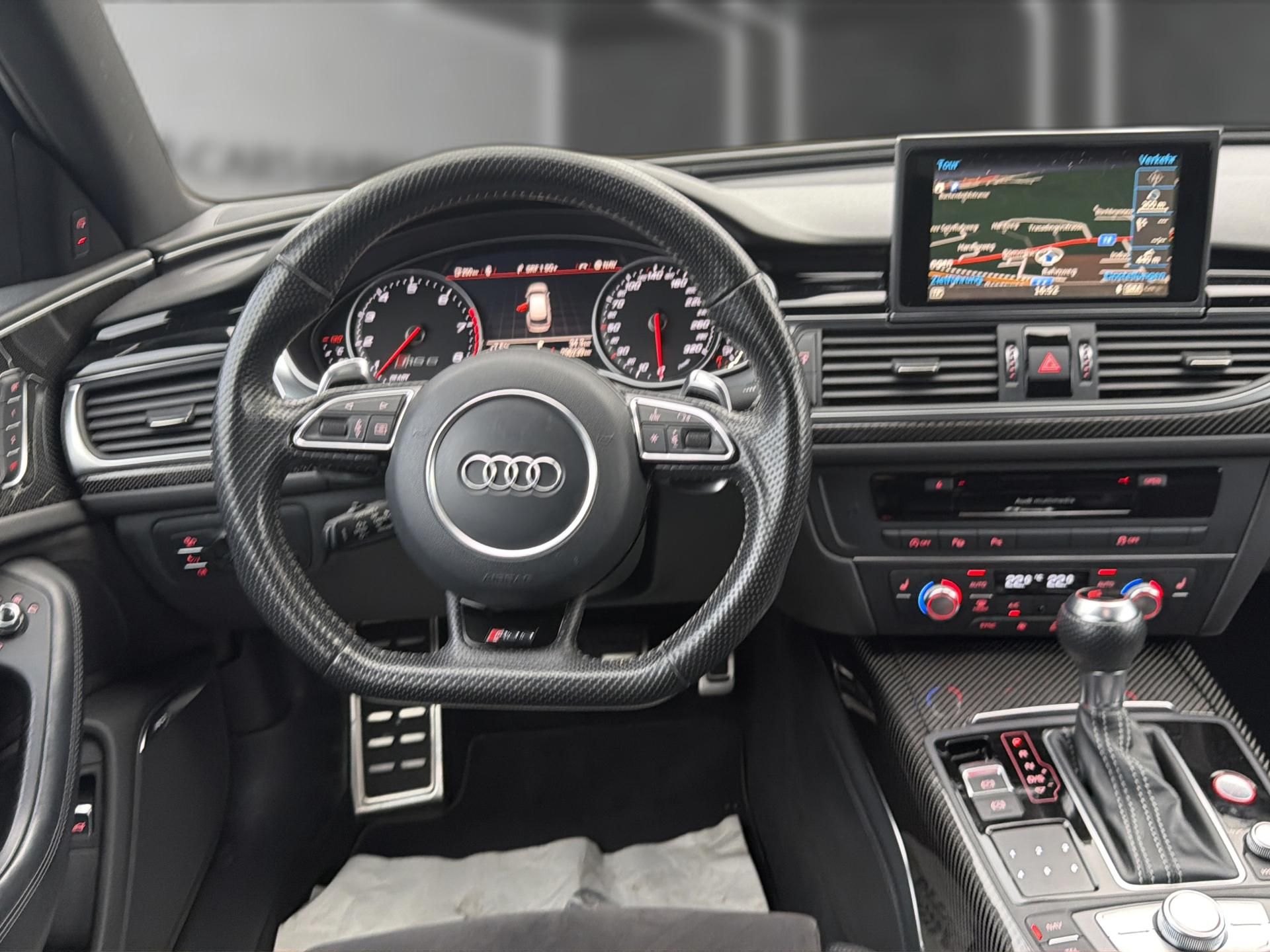 AUDI RS6 Avant 4.0 TFSI V8 quattro Tiptronic-image-12