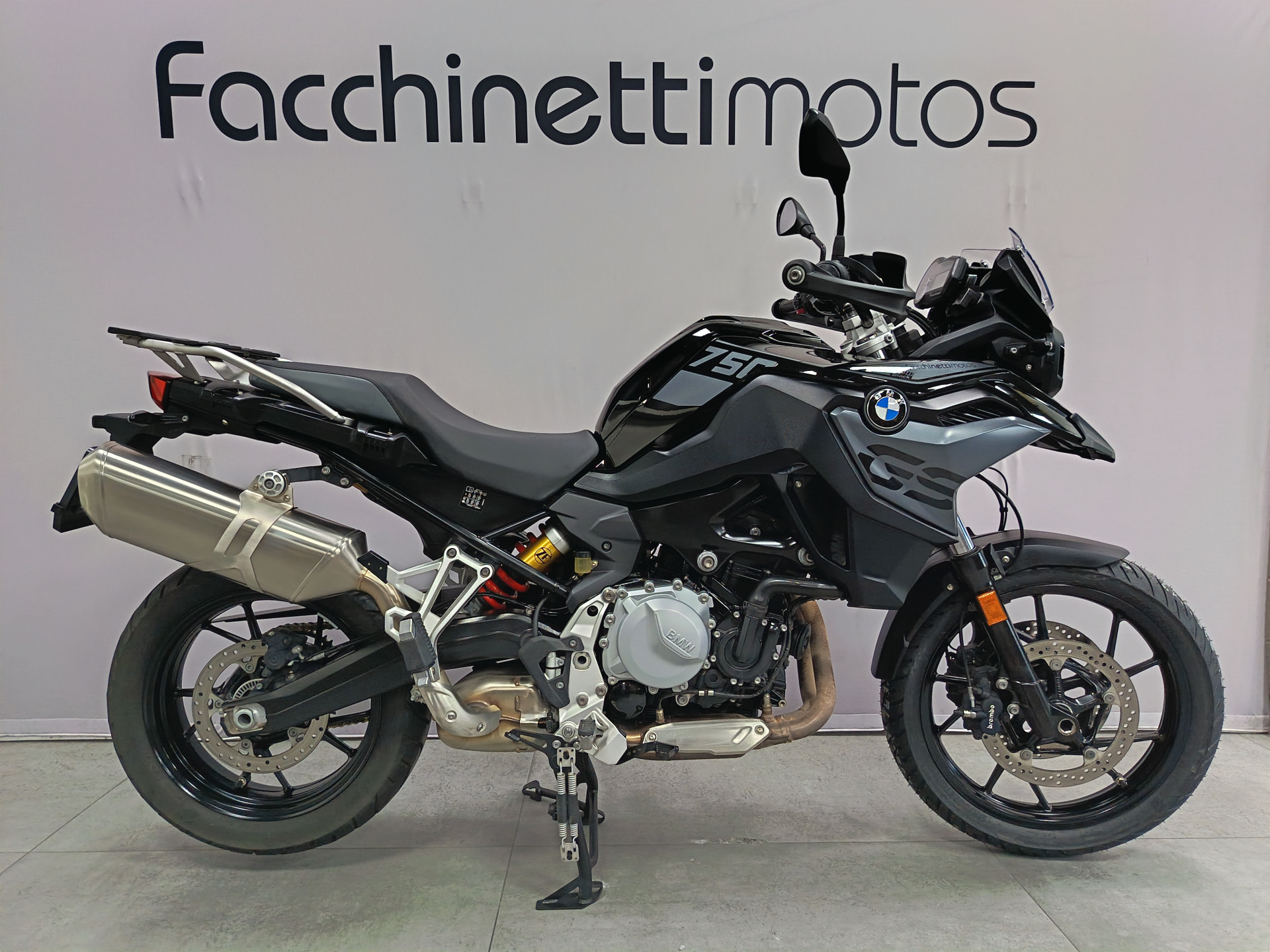 BMW F 750 GS Triple Black ***Bridable A2***-image-0