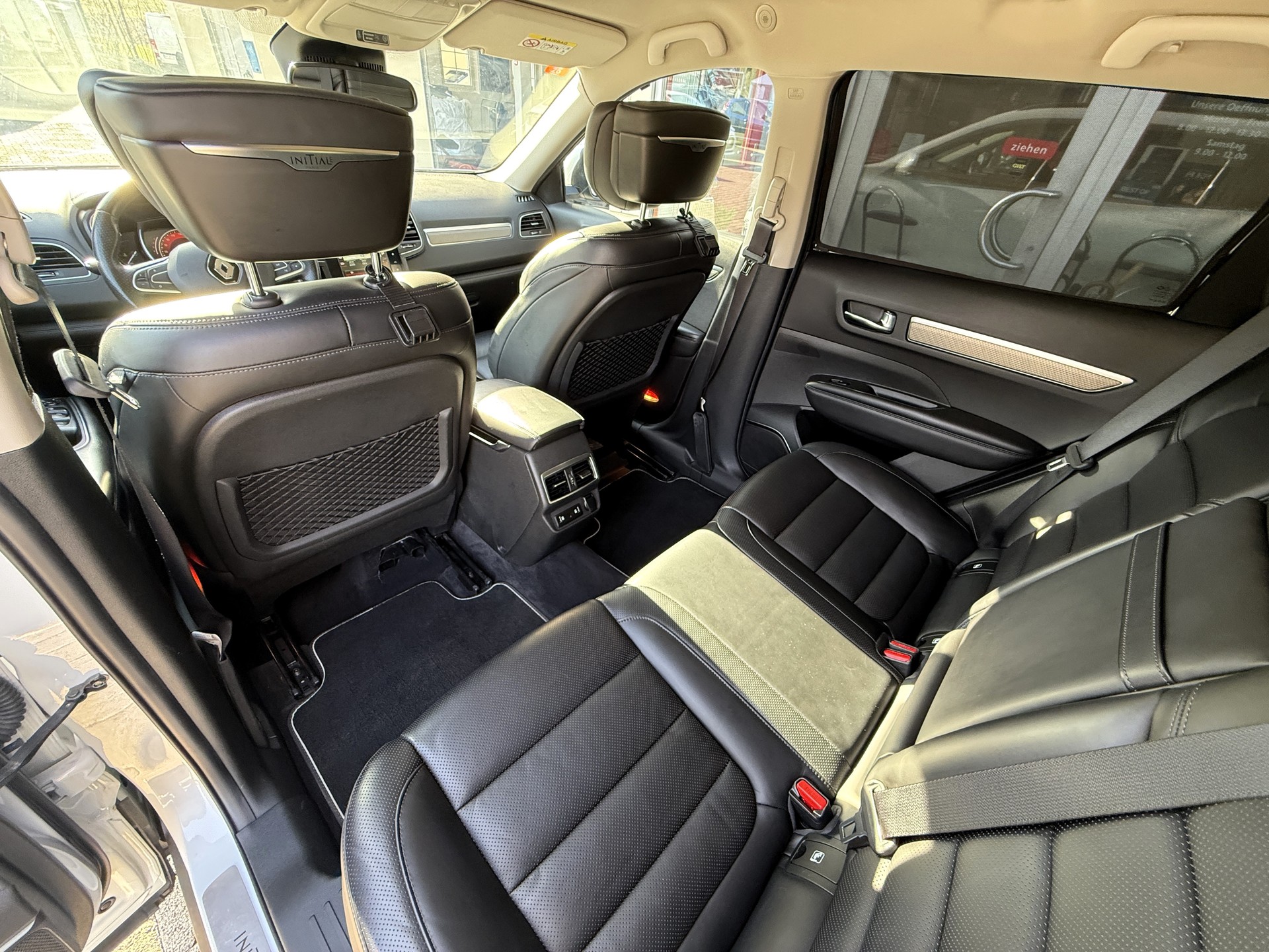 RENAULT Koleos 2.0 dCi Initiale Paris 4x4 Xtronic CVT-image-9