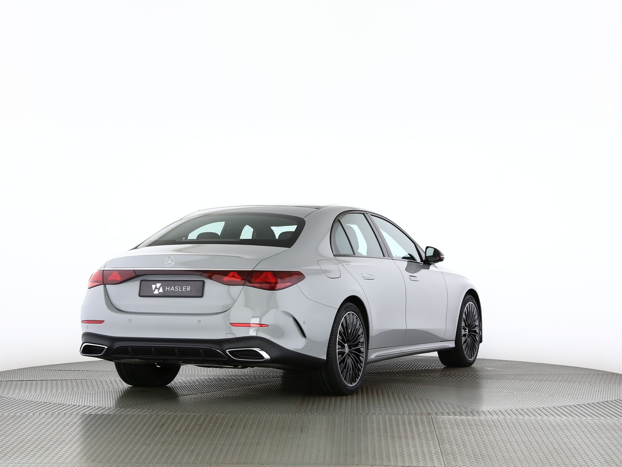 MERCEDES-BENZ E 400 e 4Matic EQ Hybrid 9G-Tronic-image-4