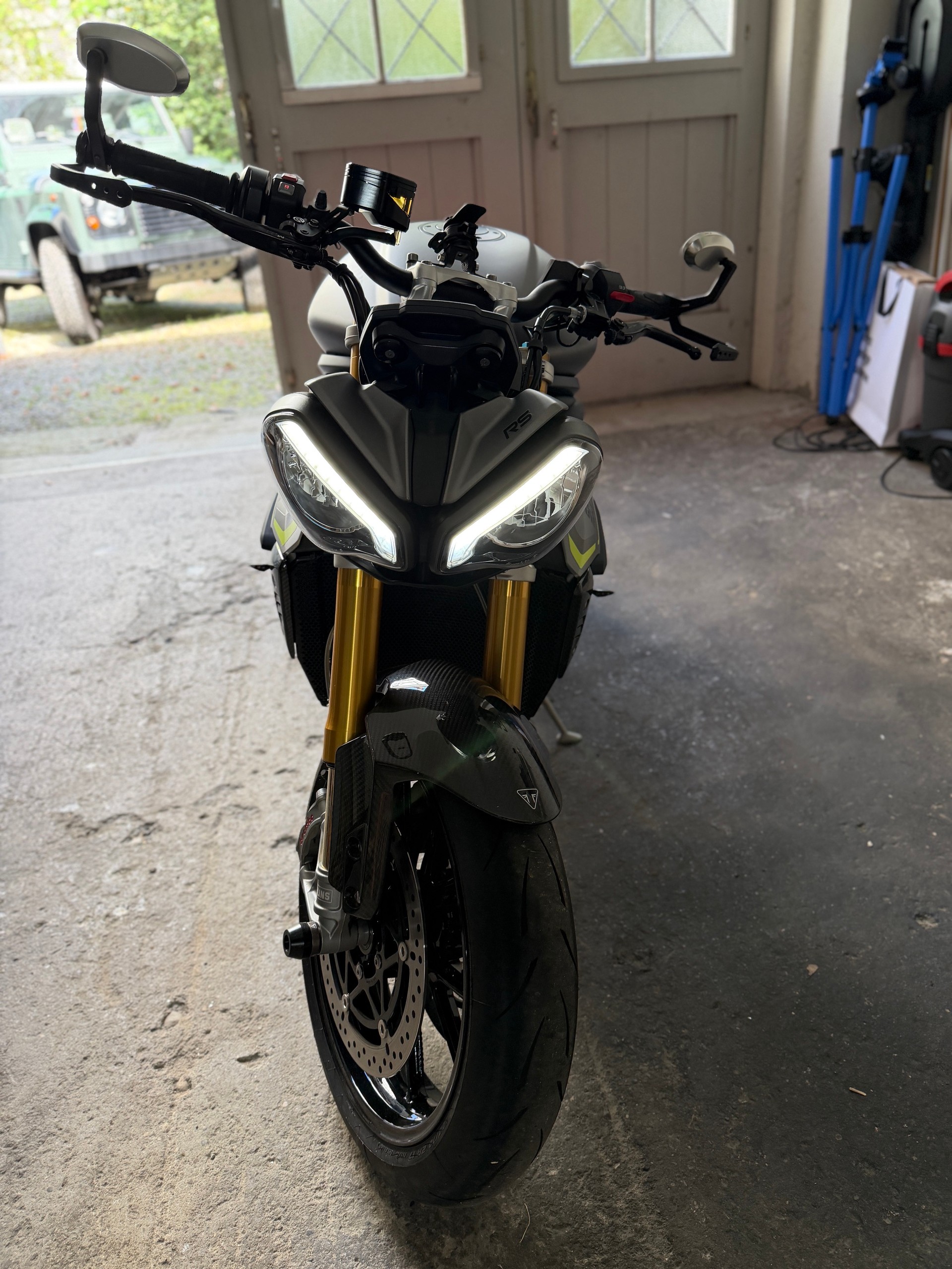 TRIUMPH Speed Triple RS-image-2