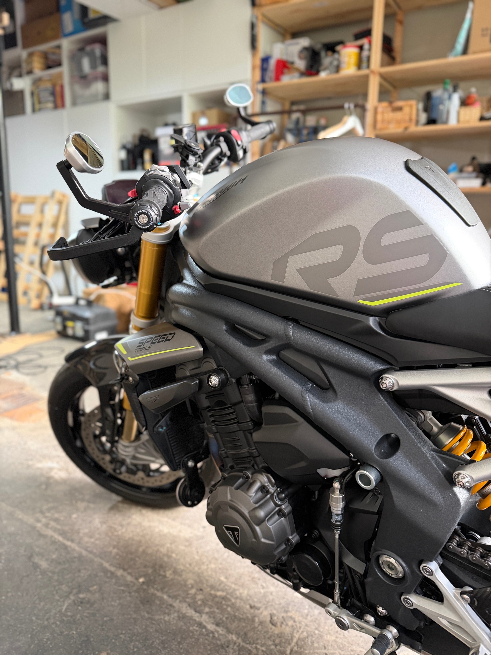 TRIUMPH Speed Triple RS-image-0