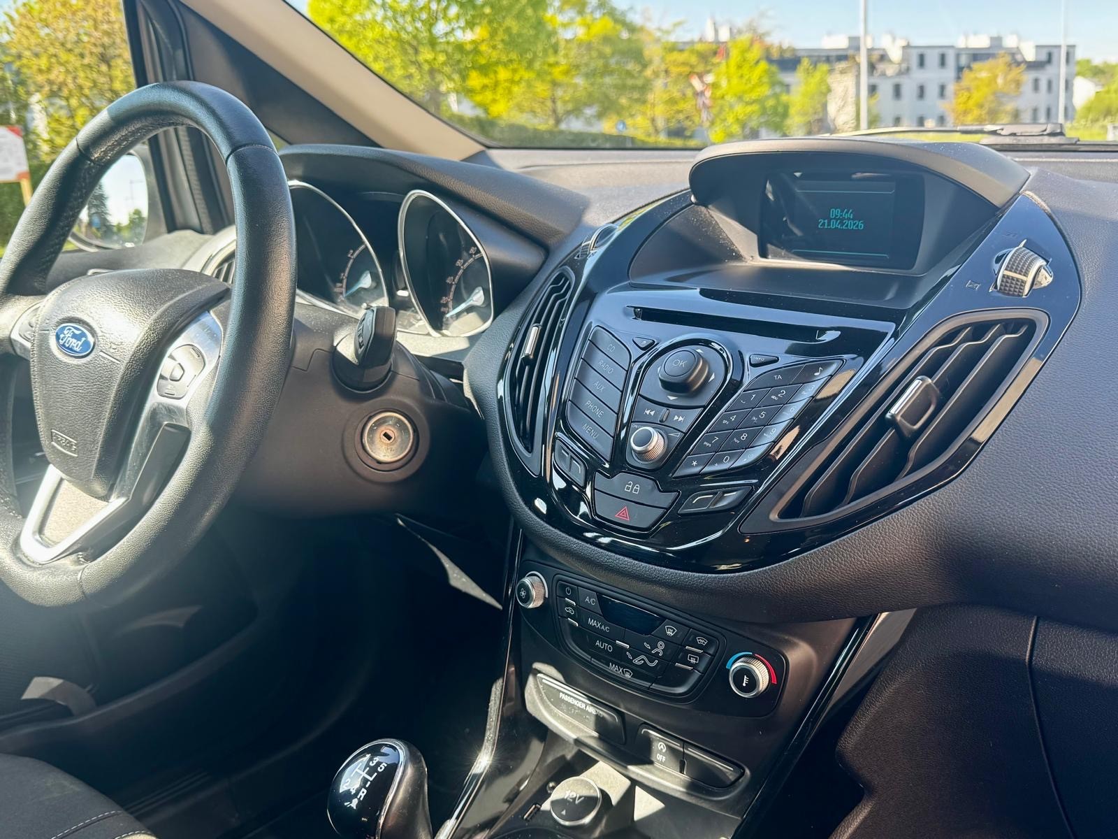 FORD B-Max 1.0 SCTi Titanium-image-9