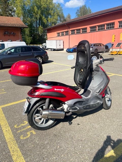 PIAGGIO Beverly 125-image-5