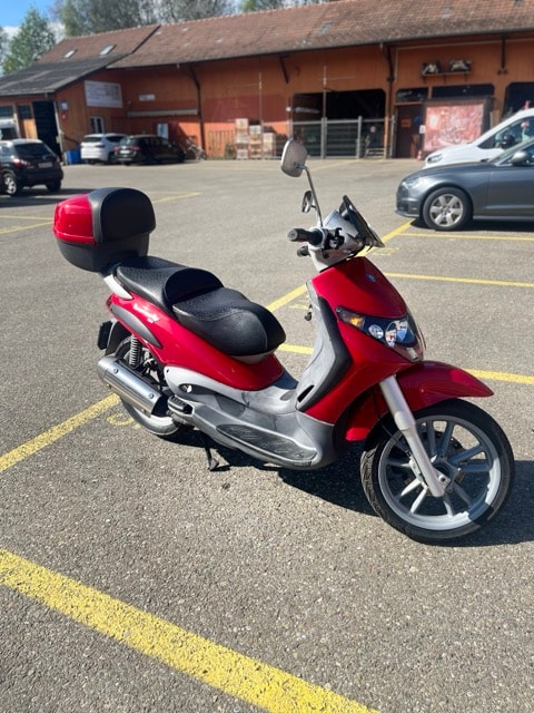 PIAGGIO Beverly 125-image-0