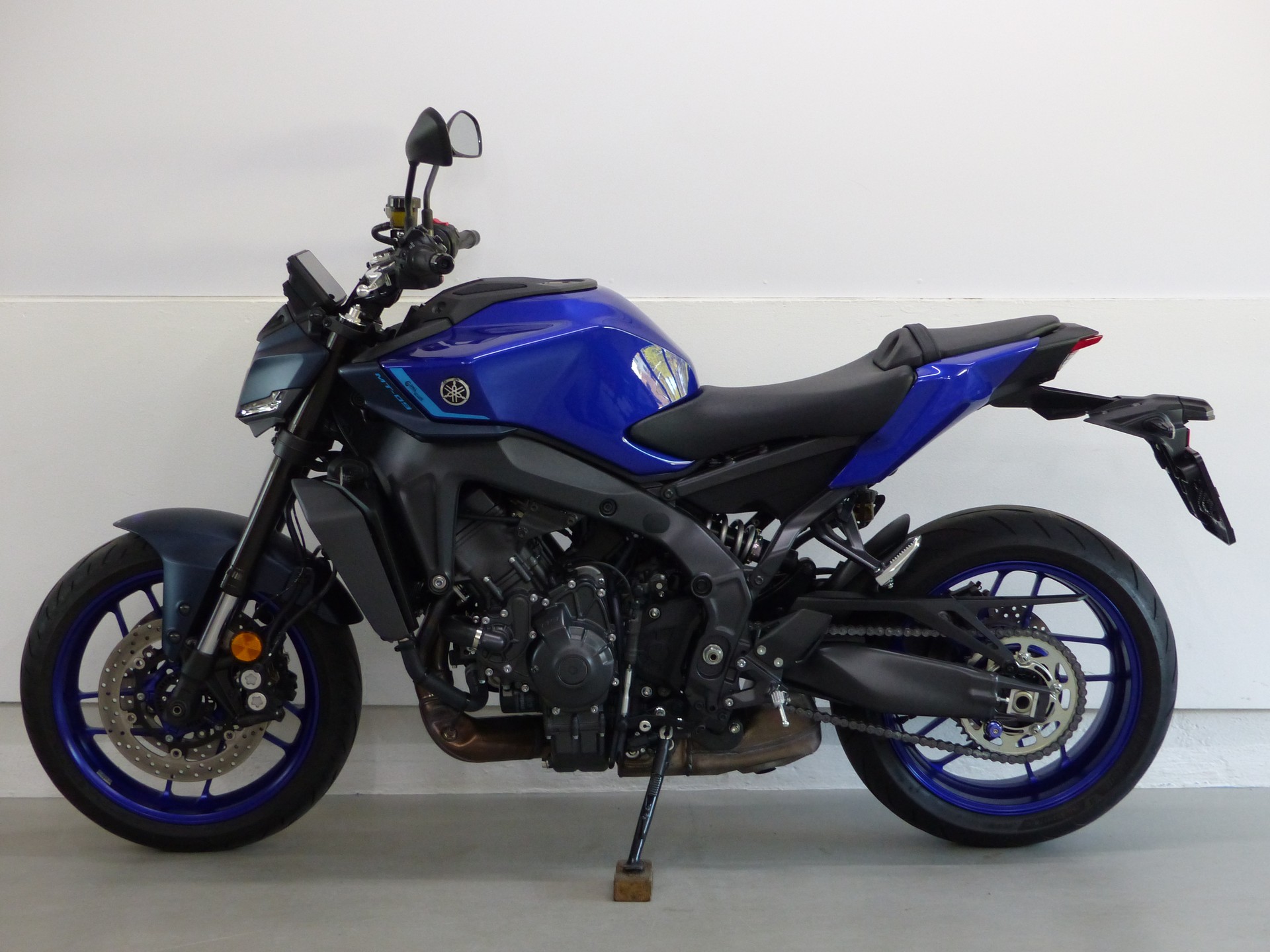 YAMAHA MT-09 ABS-image-5