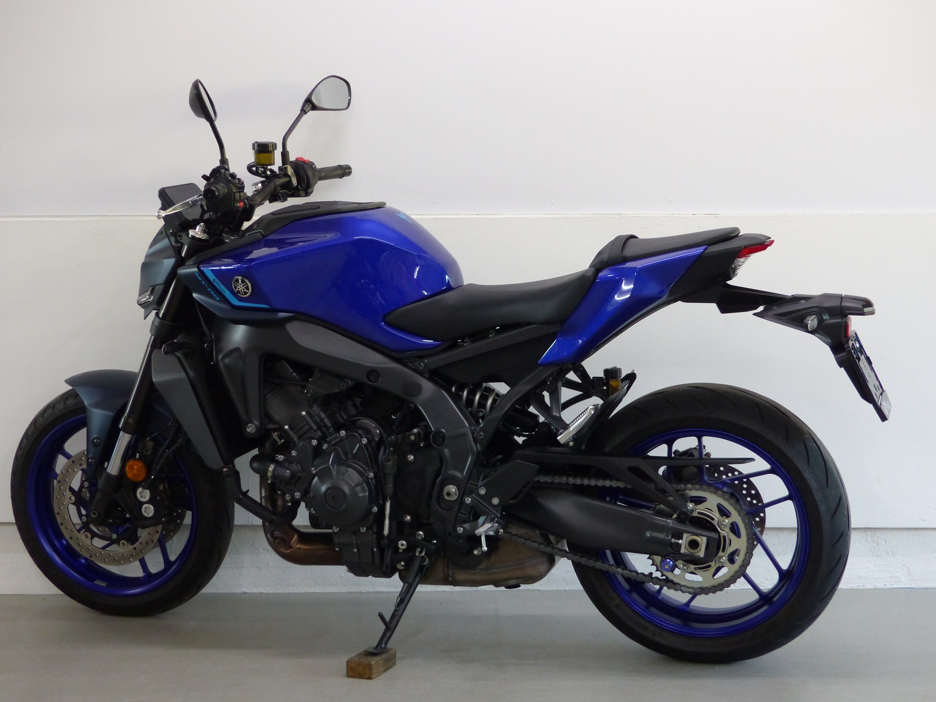YAMAHA MT-09 ABS-image-6