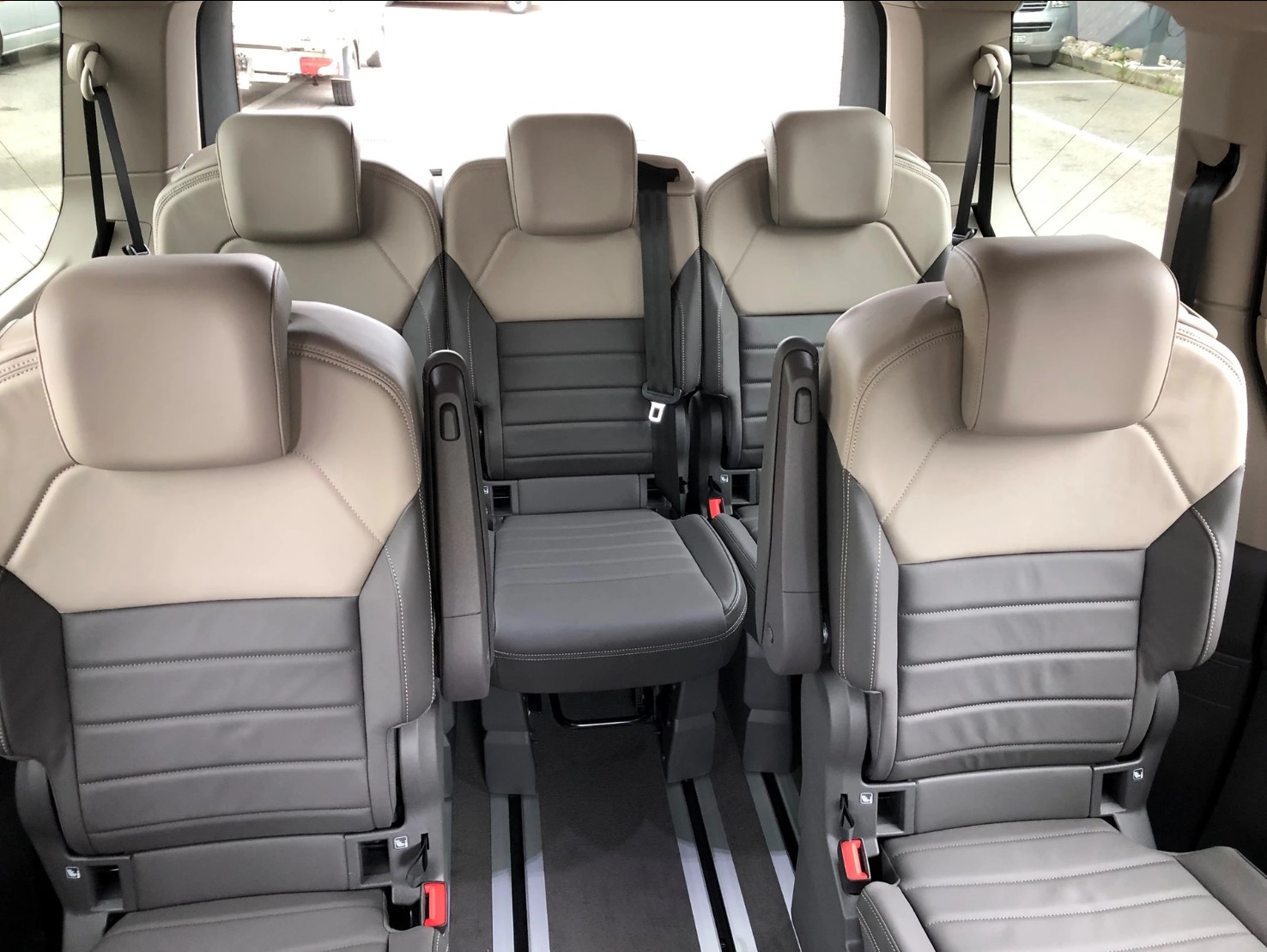 VW Multivan 1.4 eHybrid Style Liberty DSG-image-12