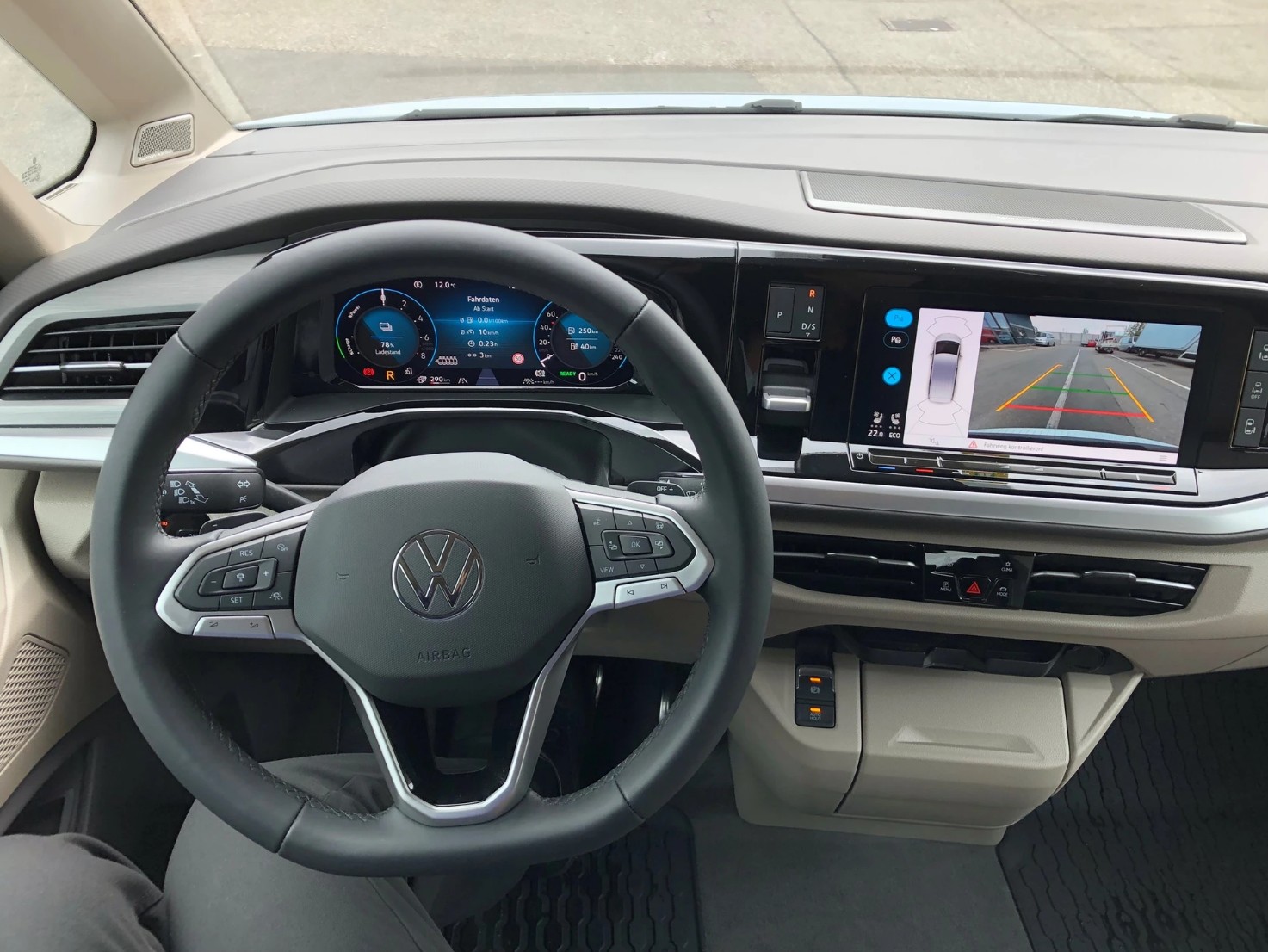 VW Multivan 1.4 eHybrid Style Liberty DSG-image-15