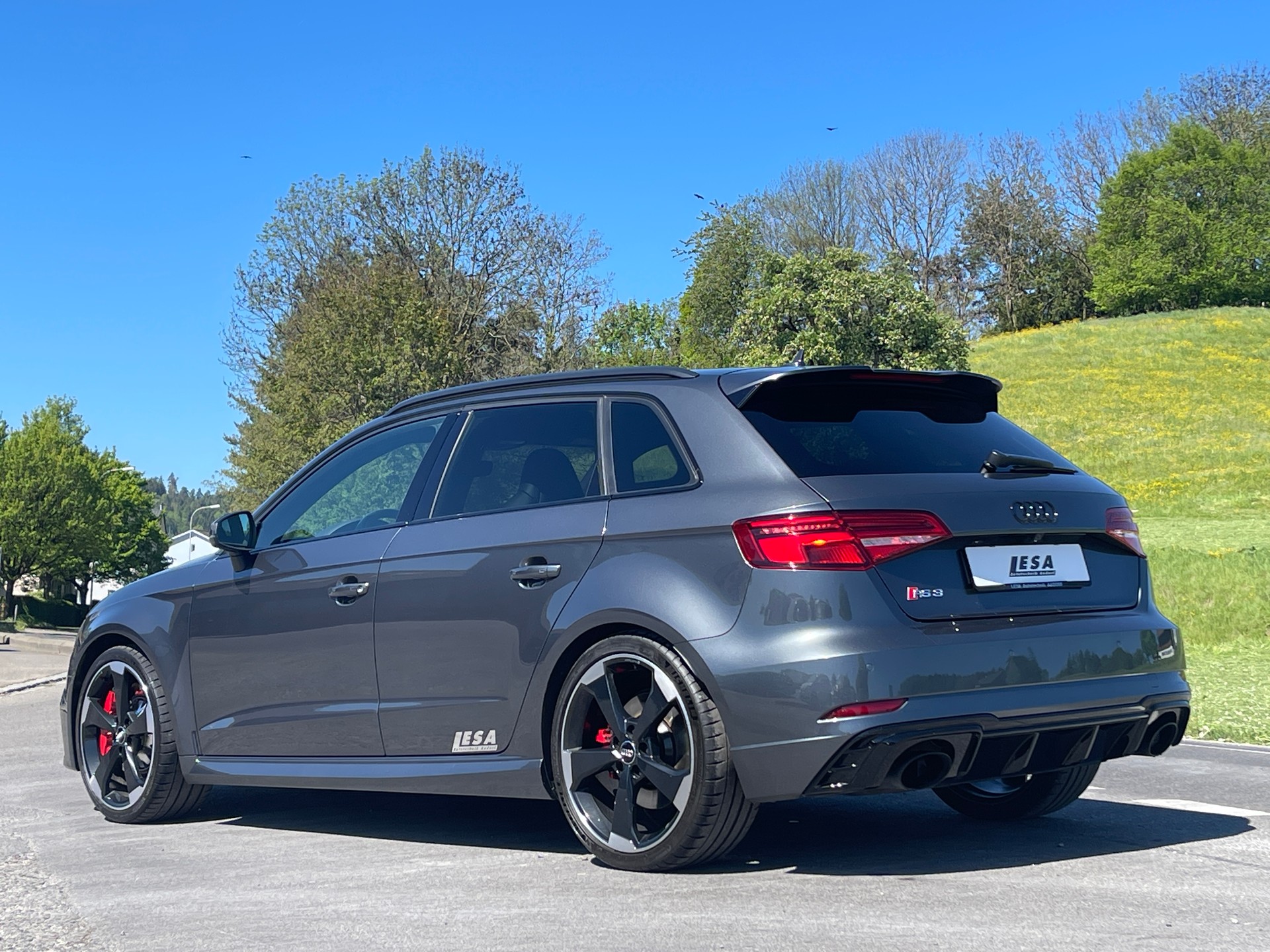 AUDI RS3 Sportback 2.5 TSI quattro S-tronic-showroom-element-2