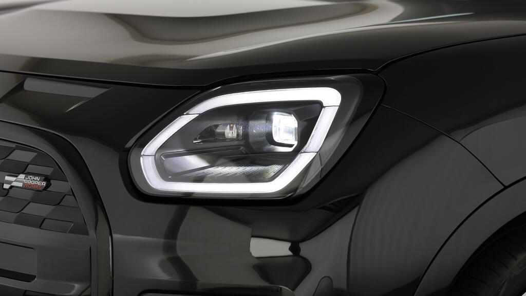 MINI Countryman SE ALL4-image-15