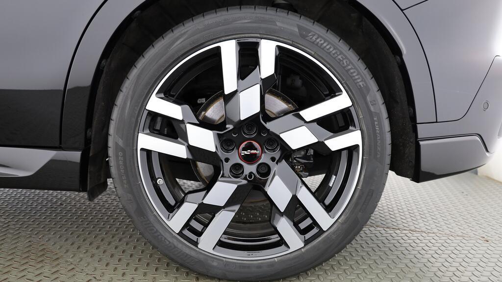 MINI Countryman SE ALL4-image-8