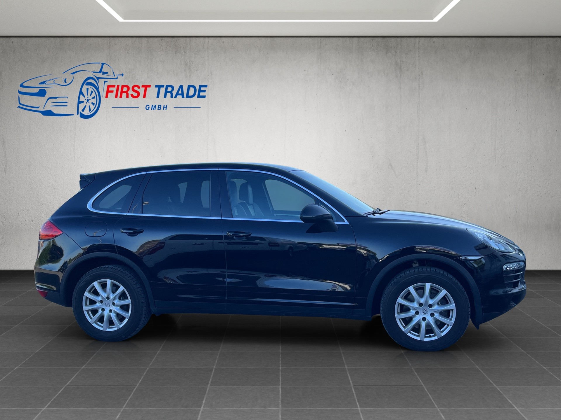 PORSCHE Cayenne Tiptronic-image-3
