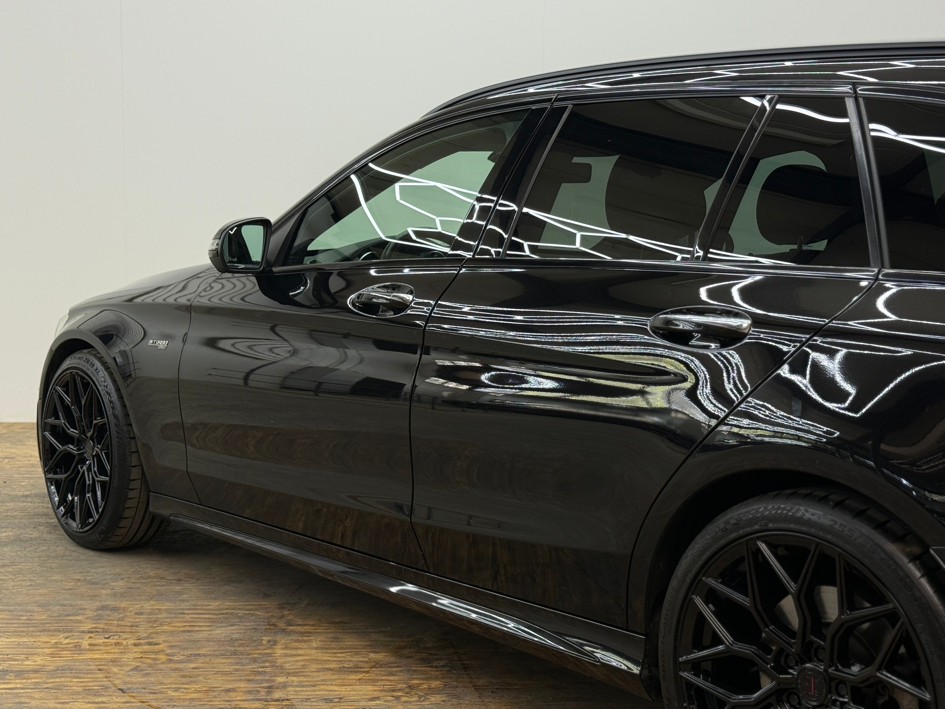 MERCEDES-BENZ C 43 AMG 4Matic 9G-Tronic-image-7