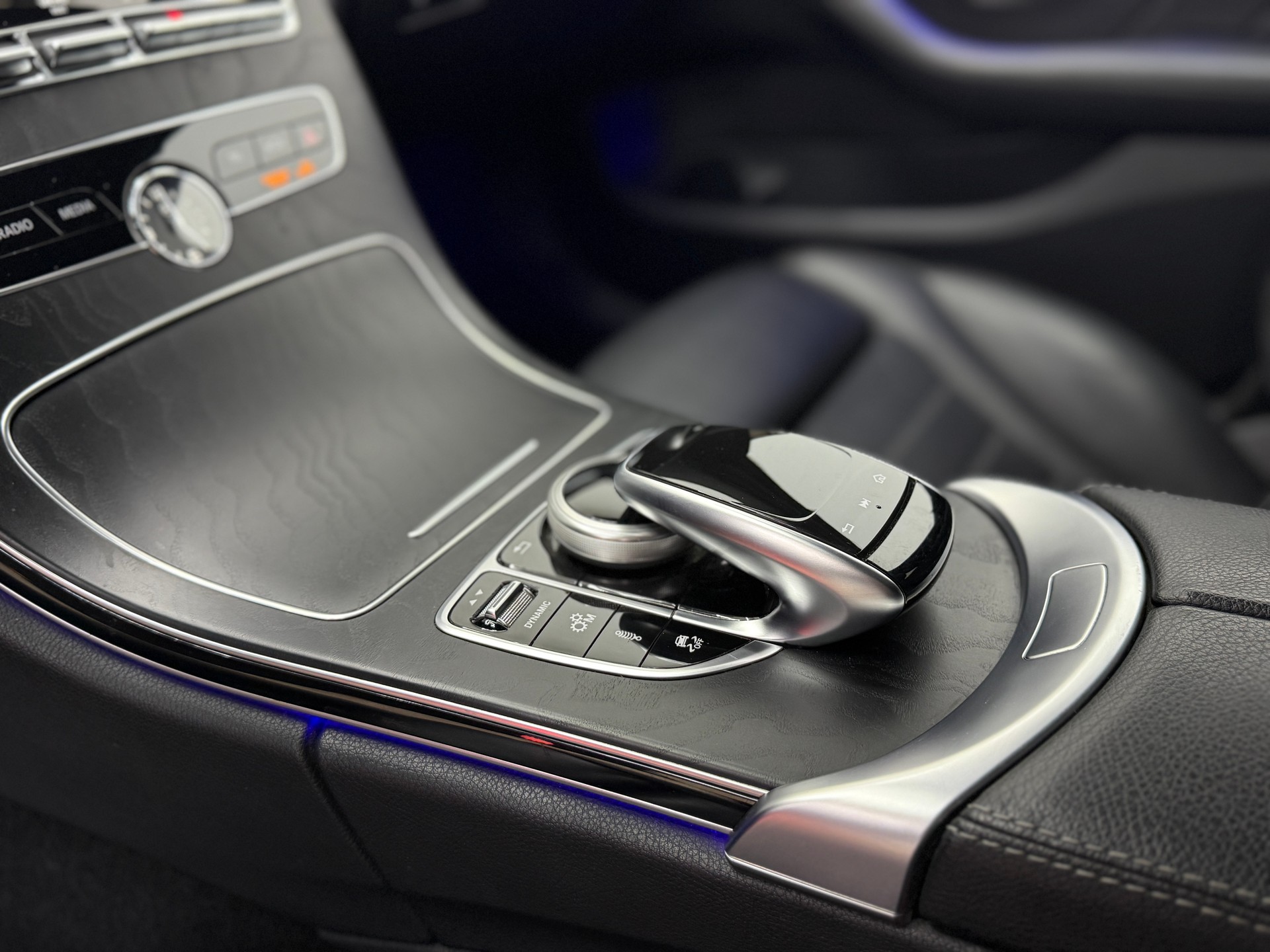 MERCEDES-BENZ C 43 AMG 4Matic 9G-Tronic-image-27