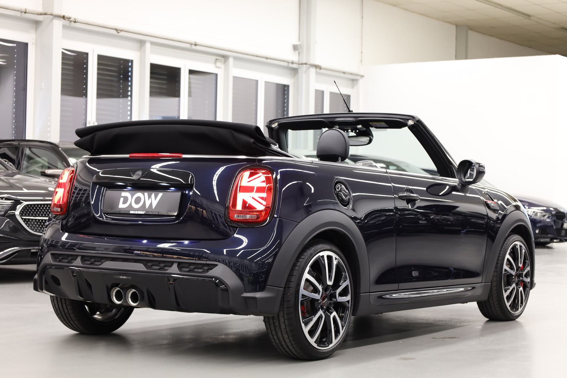 MINI Cabrio F57 2.0i John Cooper Works SAG-image-12