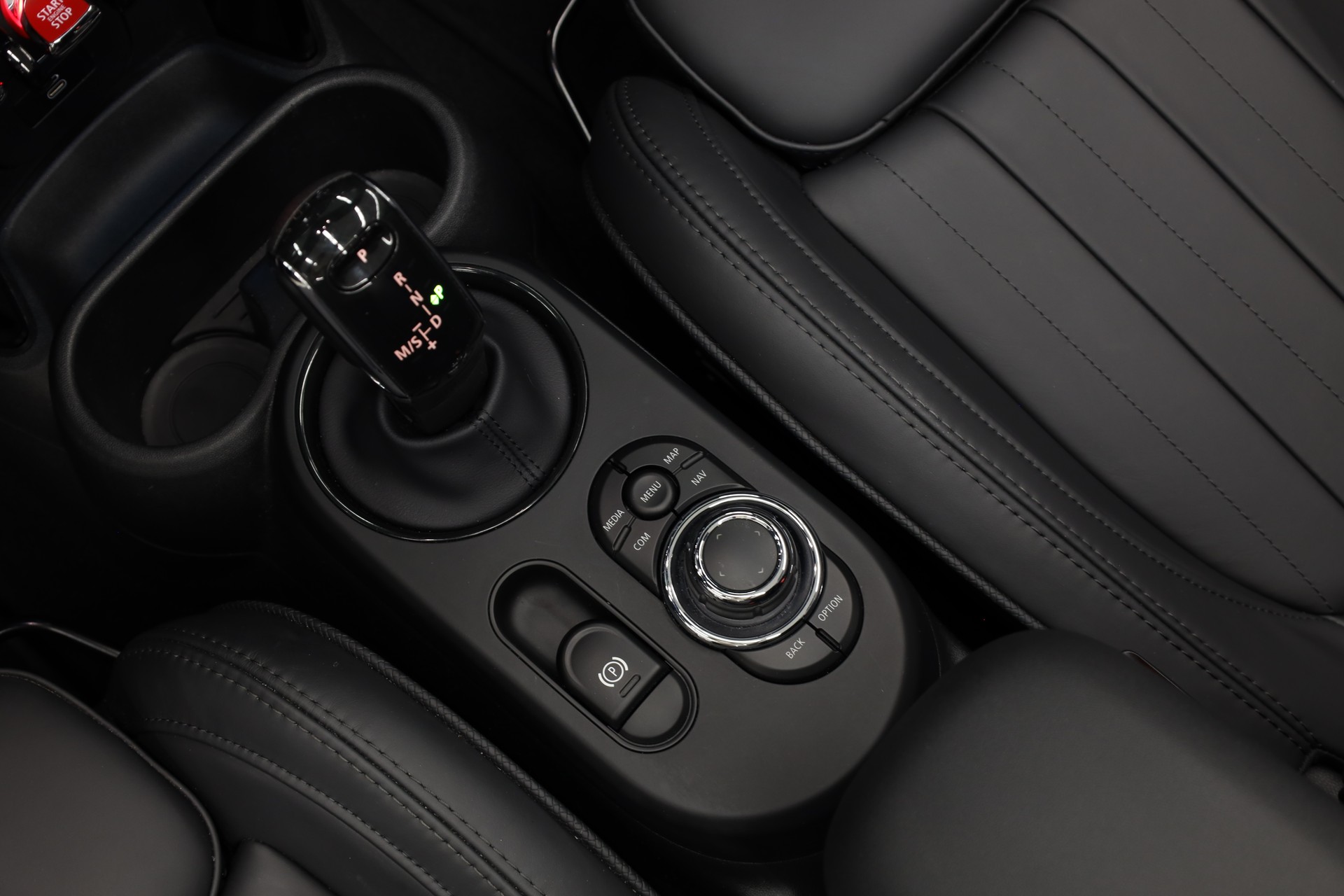 MINI Cabrio F57 2.0i John Cooper Works SAG-image-21