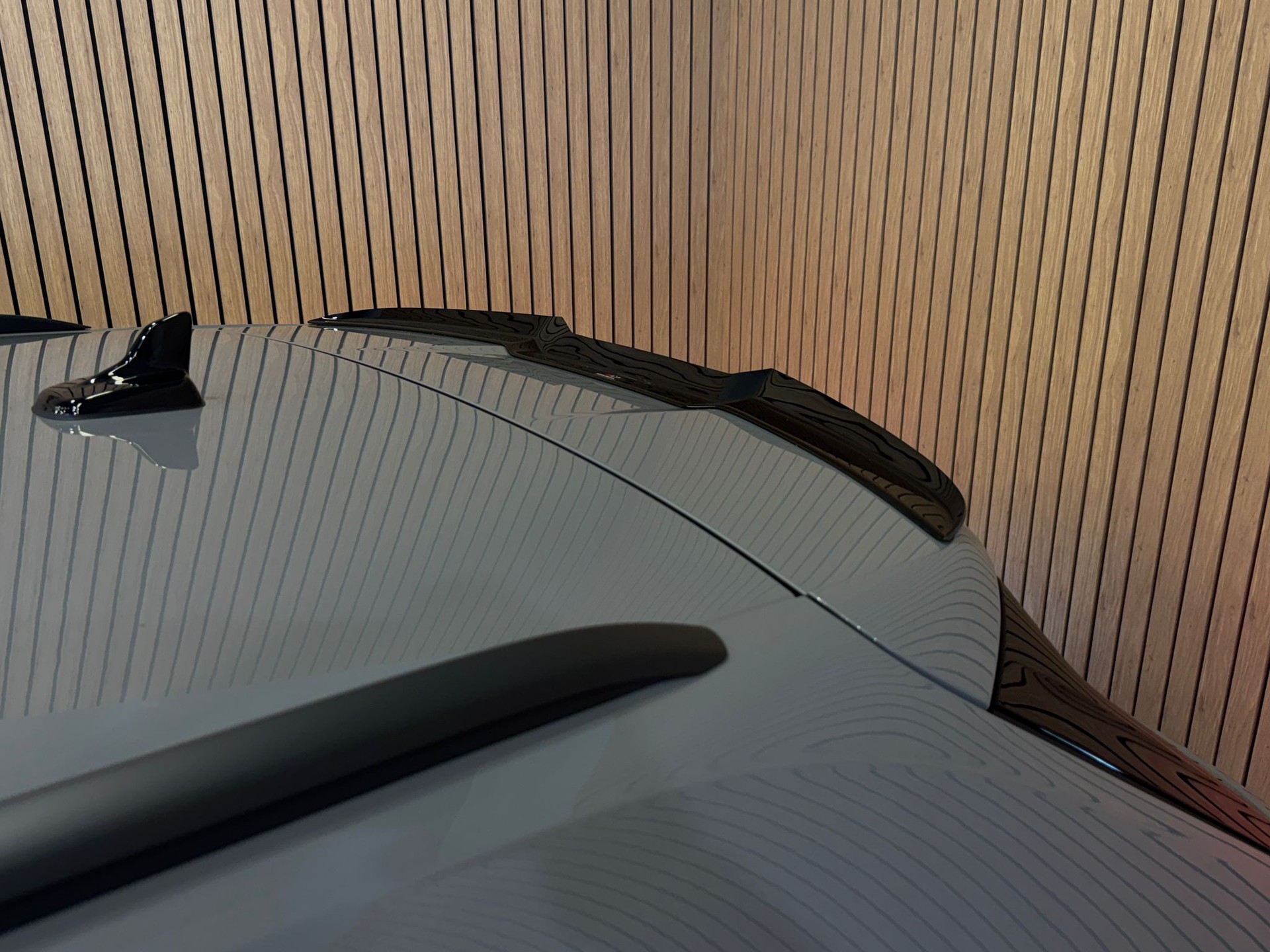 AUDI RS4 Avant quattro tiptronic-image-9