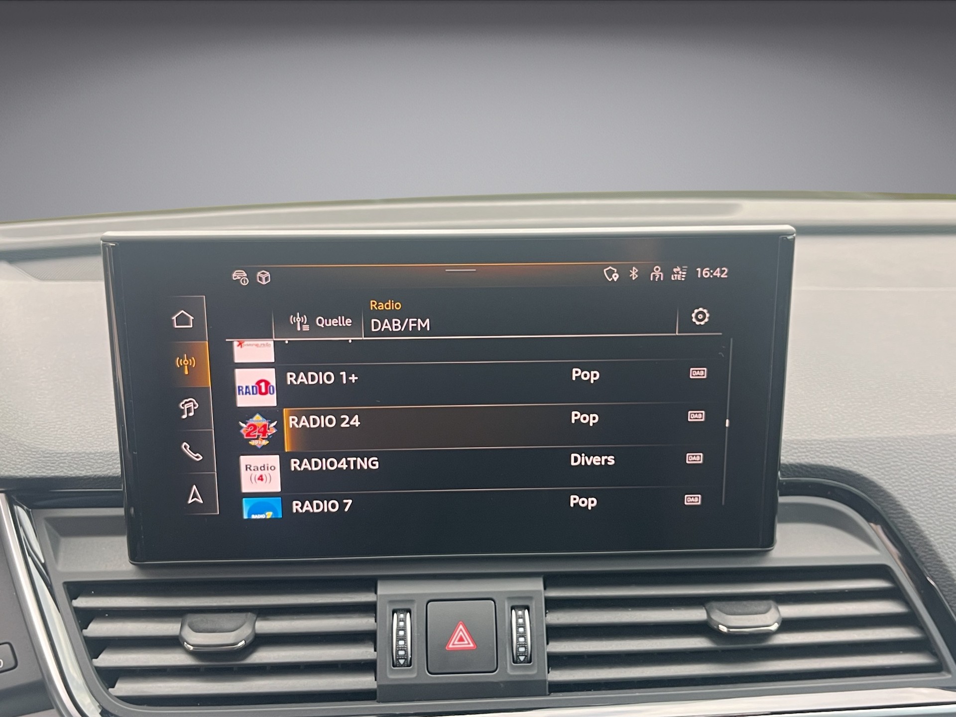 AUDI Q5 55 TFSI e PHEV S line quattro S-tronic*Buiness, Luftfederung, Head-up, B&O, AHK, Panodach, (5-Jahre Garantie)-image-25