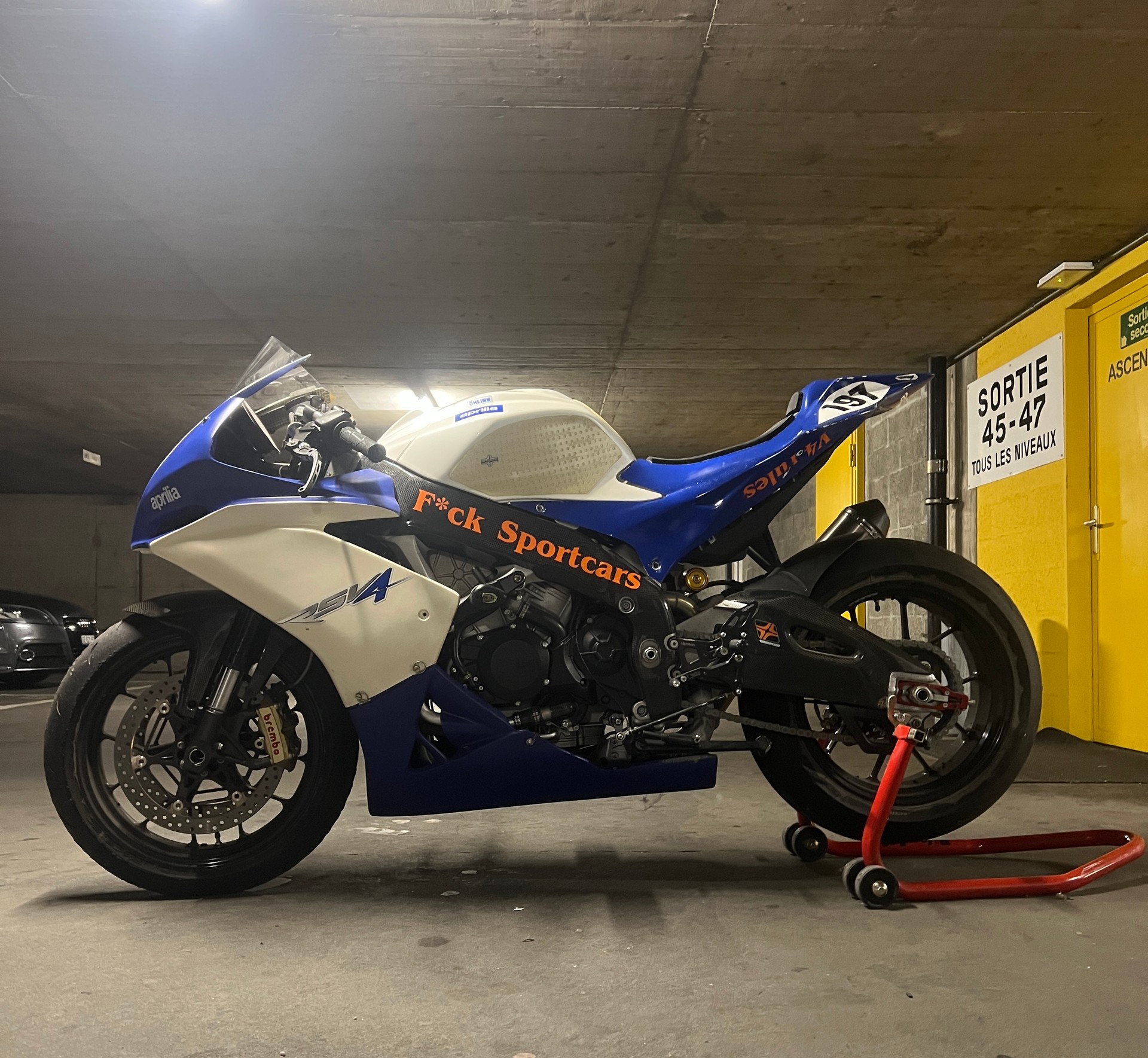 APRILIA RSV4 R-image-2