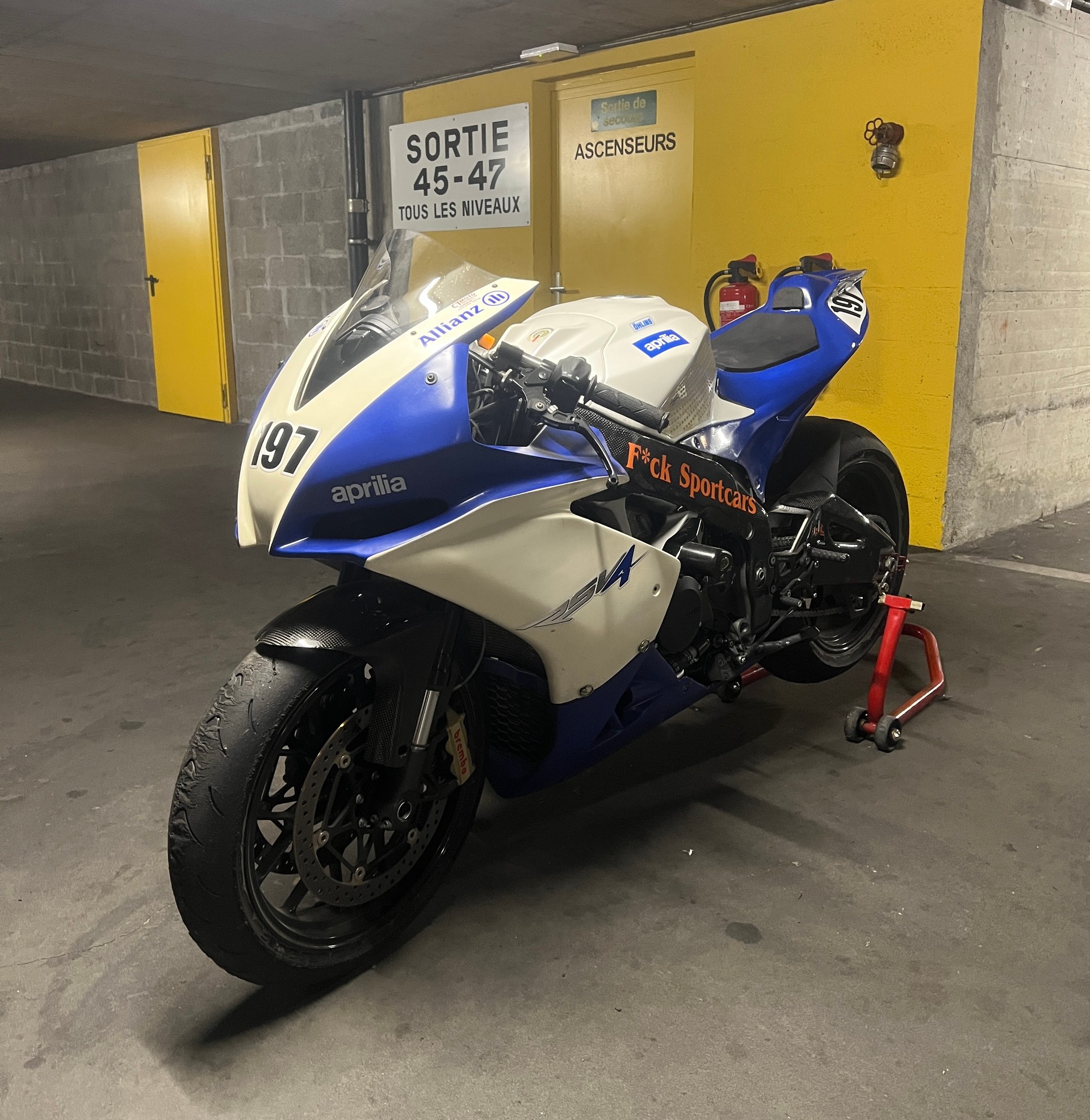 APRILIA RSV4 R-image-3