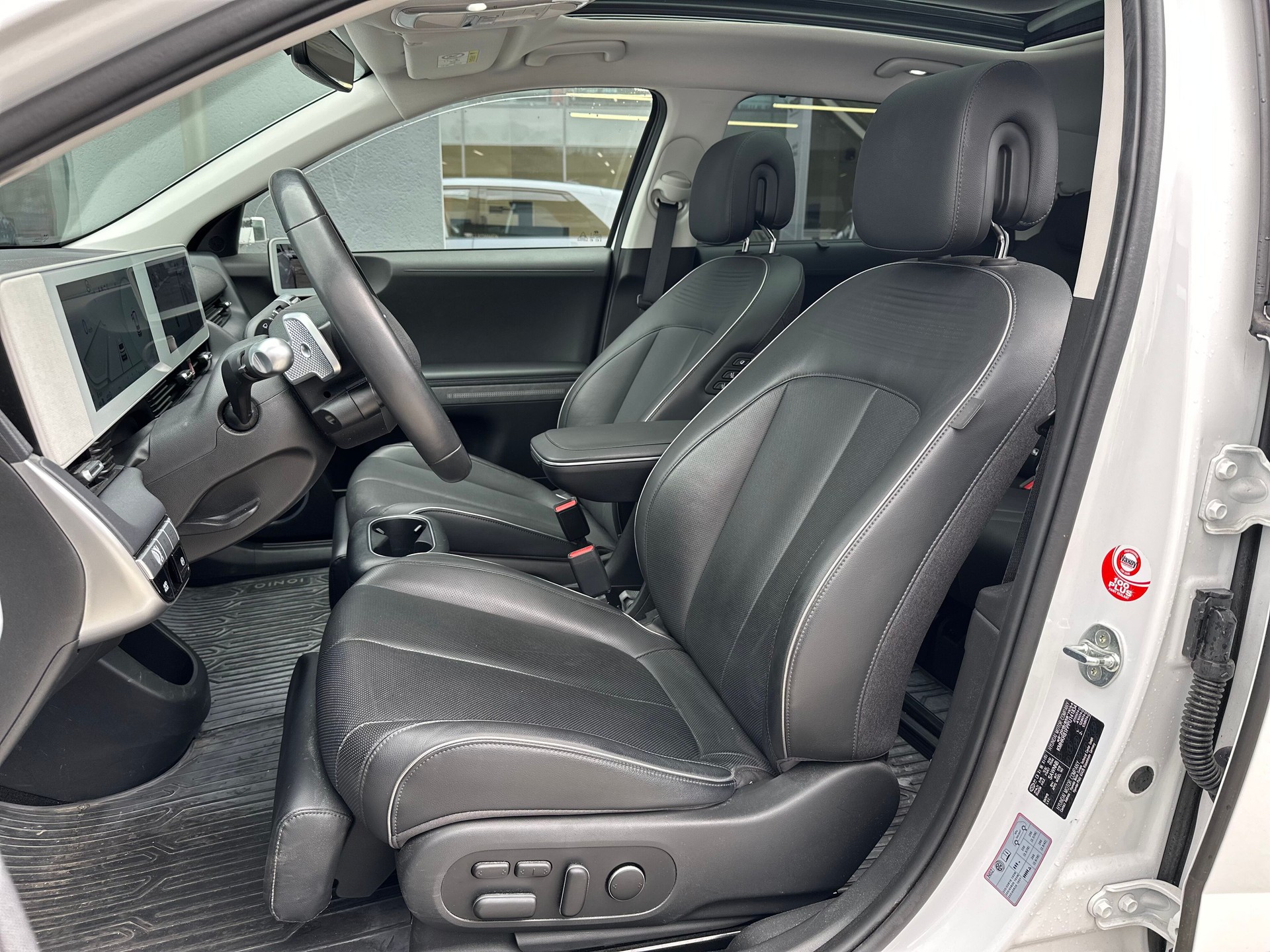 HYUNDAI Ioniq 5 77kWh Vertex 4WD-image-4