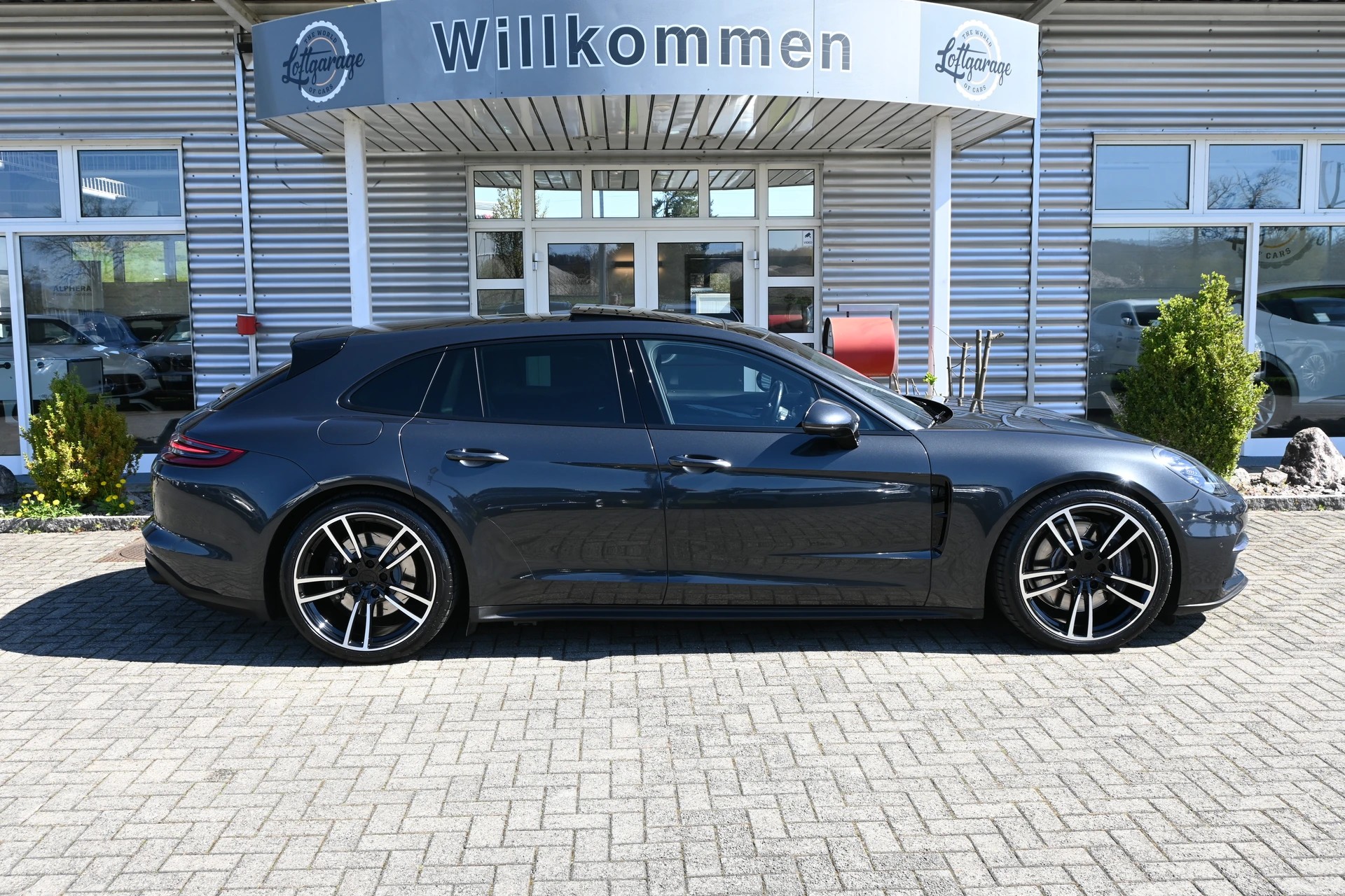 PORSCHE Panamera 4 2.9 V6 Sport Turismo PDK 4x4 330PS (CH Auto)-image-5