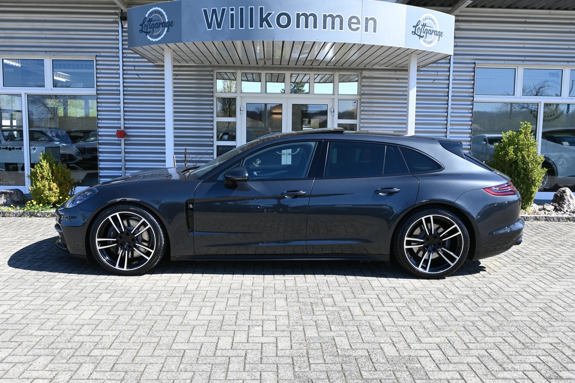 PORSCHE Panamera 4 2.9 V6 Sport Turismo PDK 4x4 330PS (CH Auto)-image-4