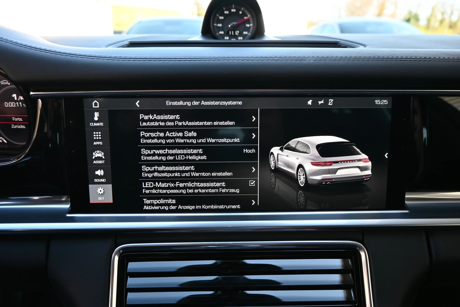 PORSCHE Panamera 4 2.9 V6 Sport Turismo PDK 4x4 330PS (CH Auto)-image-27