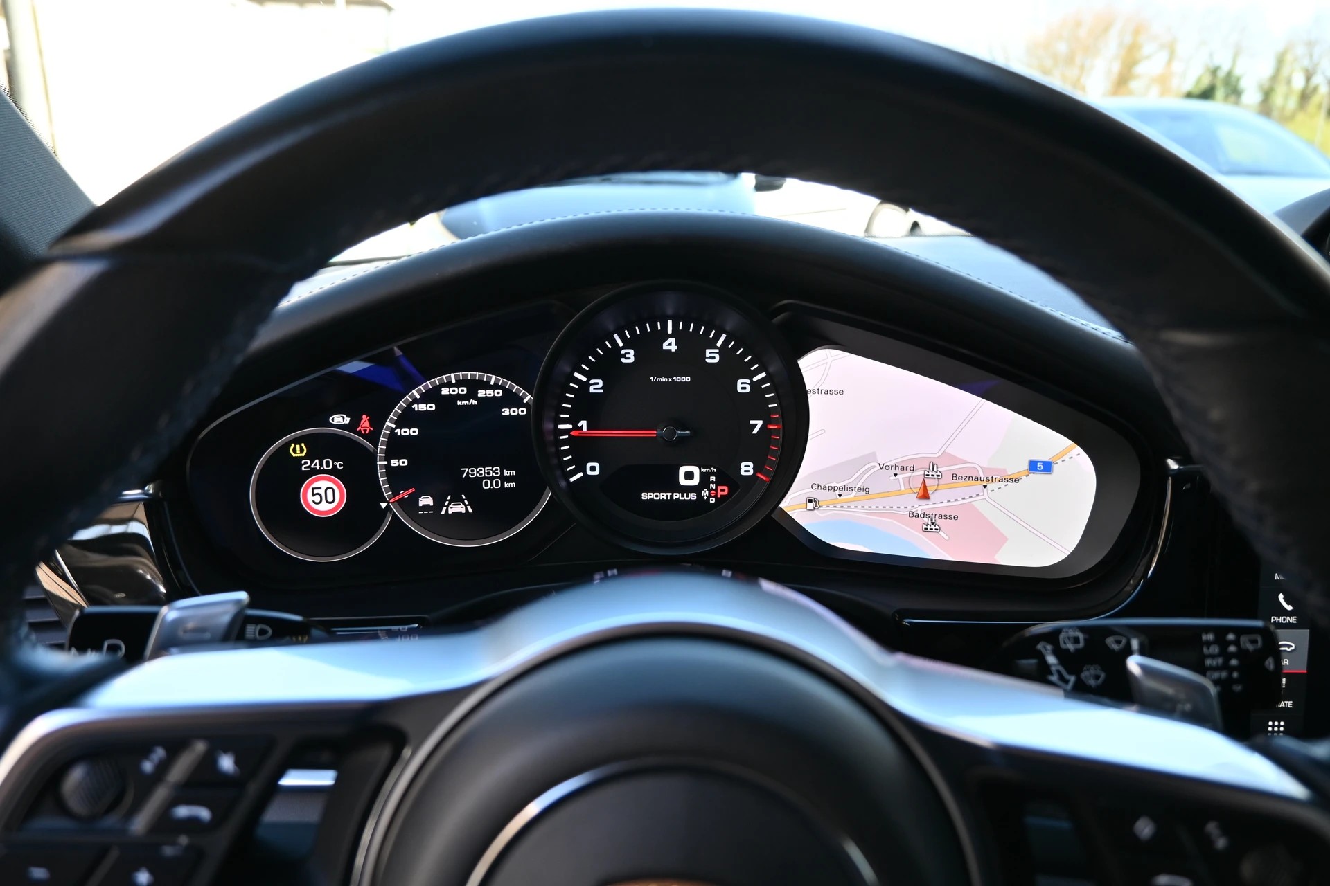 PORSCHE Panamera 4 2.9 V6 Sport Turismo PDK 4x4 330PS (CH Auto)-image-18
