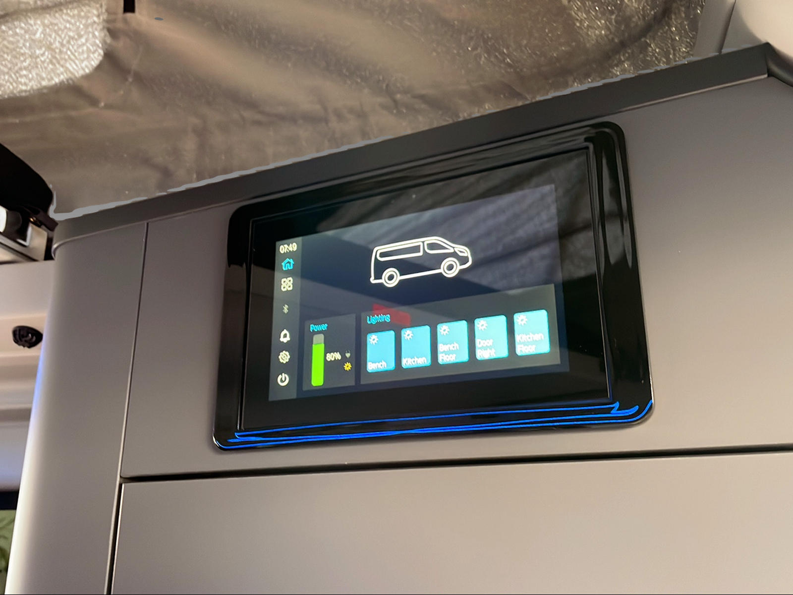 FORD Transit C Nugget 320 L1 2.0 EcoBlue 170 Active-image-9