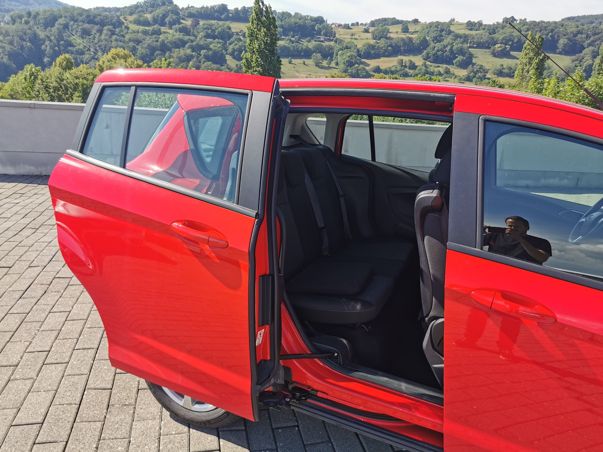 FORD B-Max 1.6 Ti-VCT Trend PowerShift-image-3