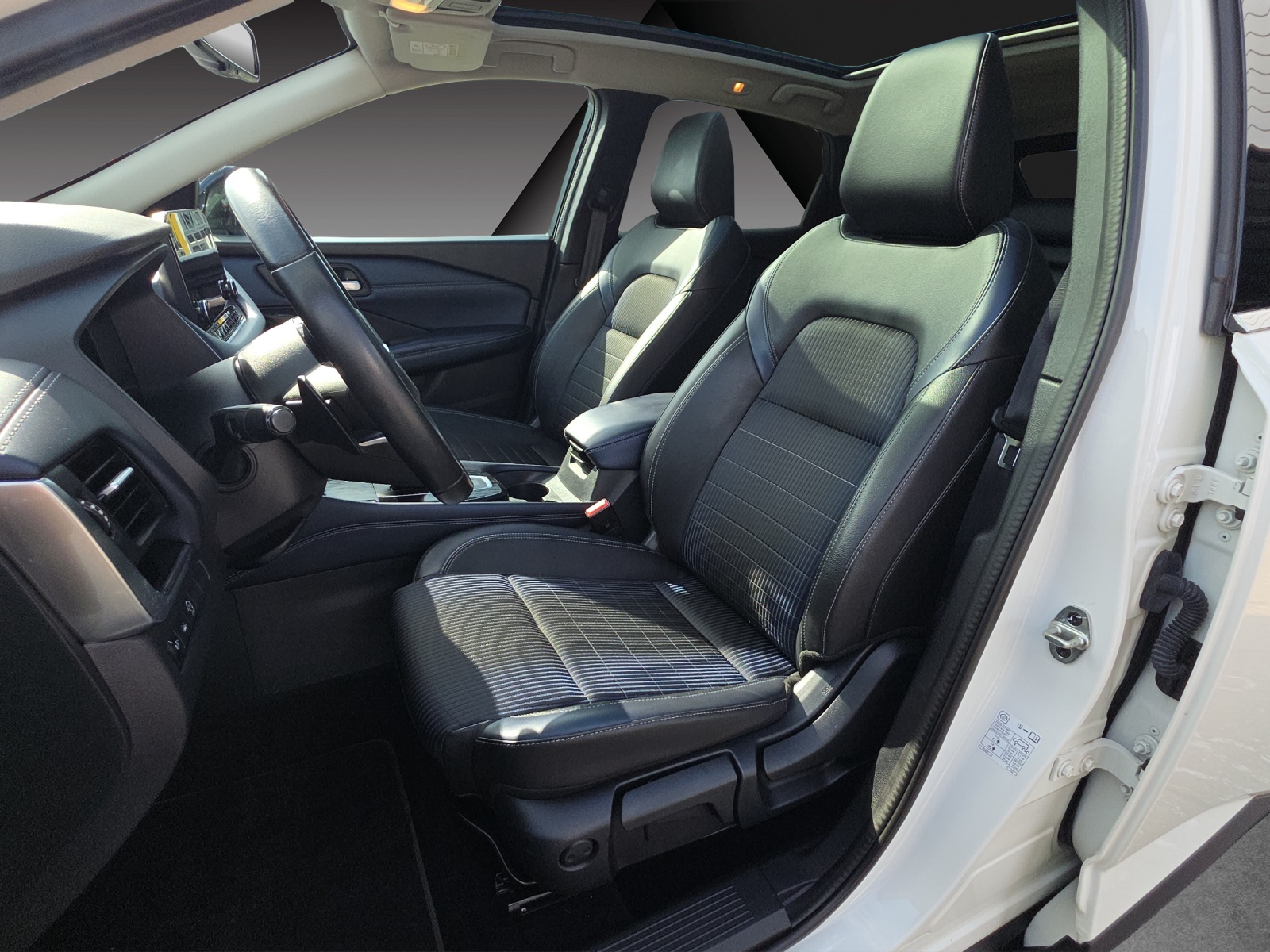 NISSAN Qashqai 1.3 DIG-T MHEV Tekna+ Xtronic-image-14