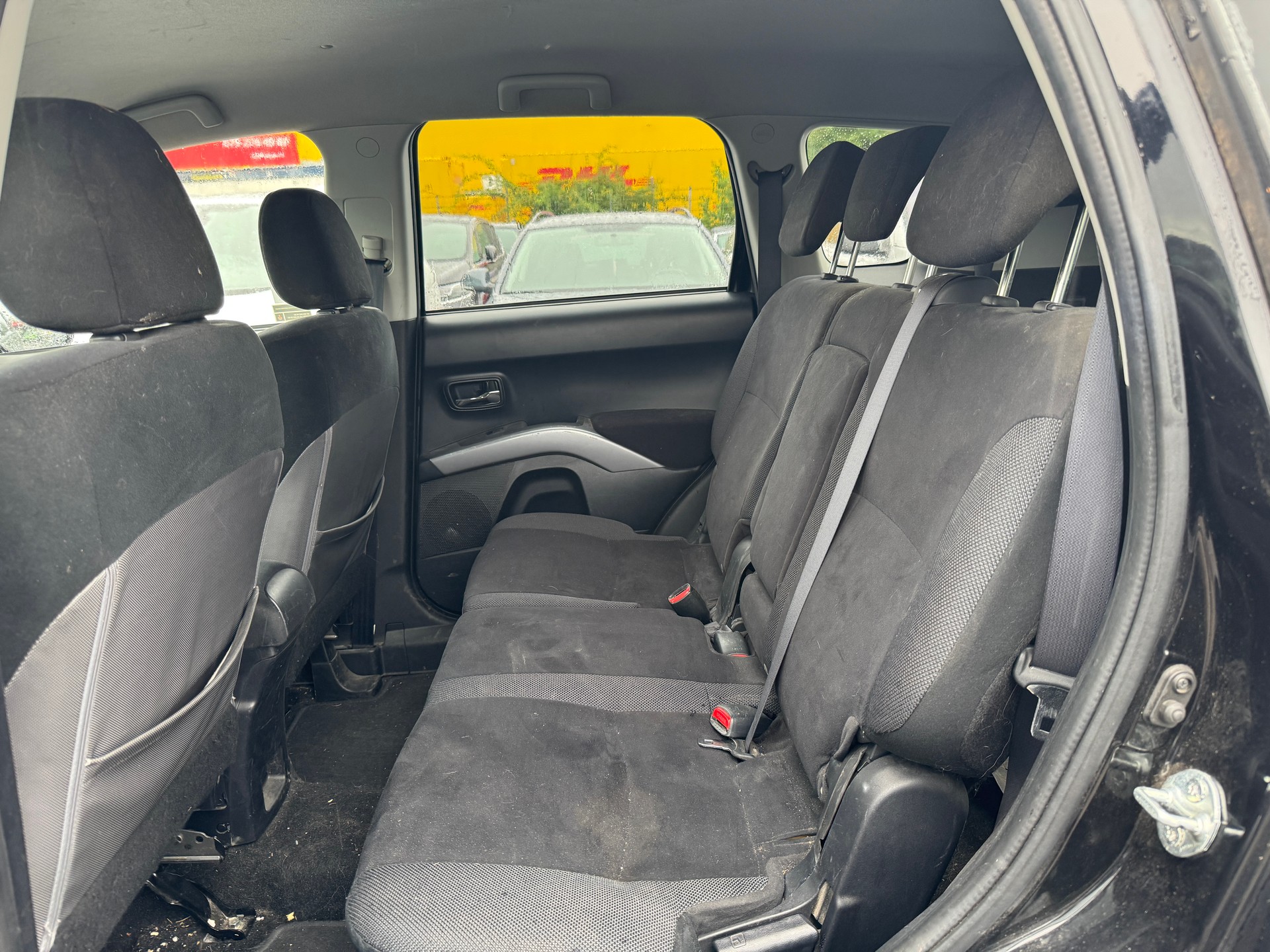 MITSUBISHI Outlander 2.4 Invite 4WD CVT-image-9