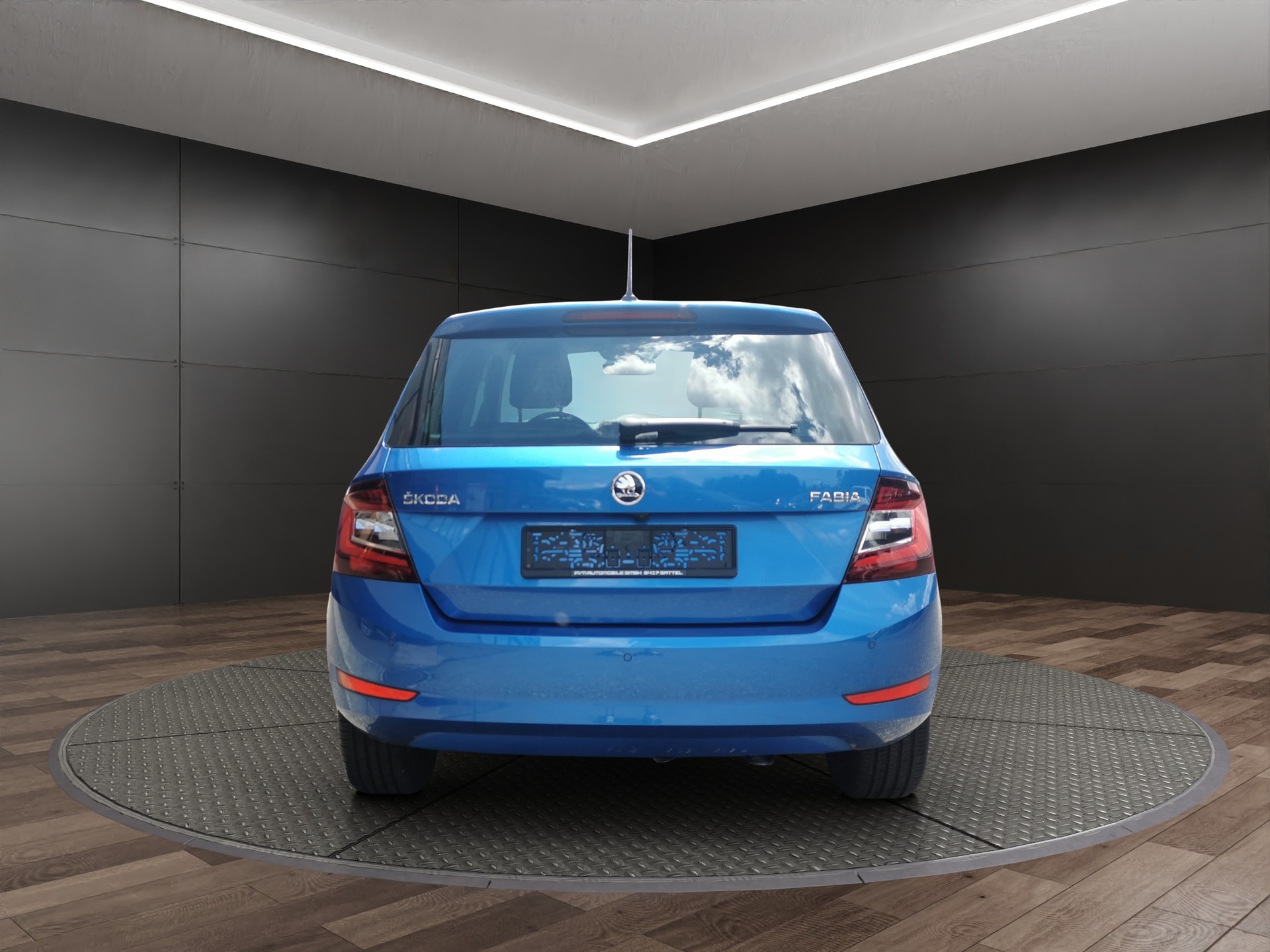 SKODA Fabia 1.0 TSI Ambition-image-7